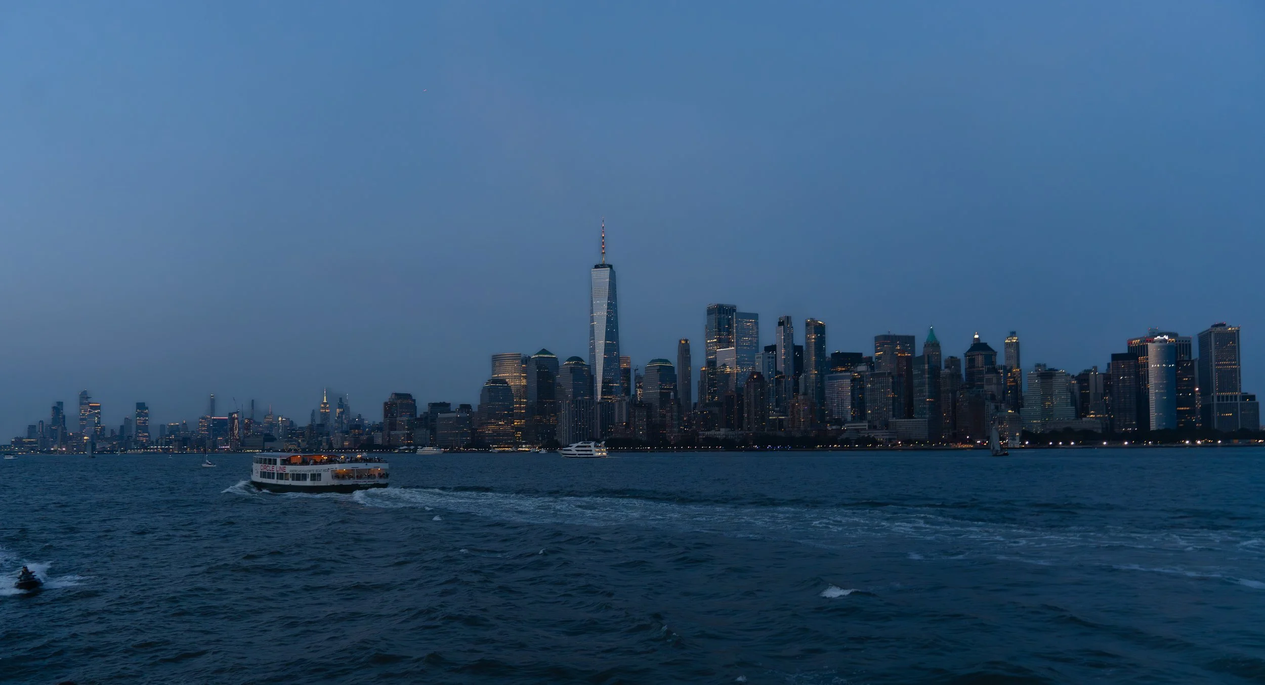 RosegoldxLineupSetsEdited-43 (1).jpg