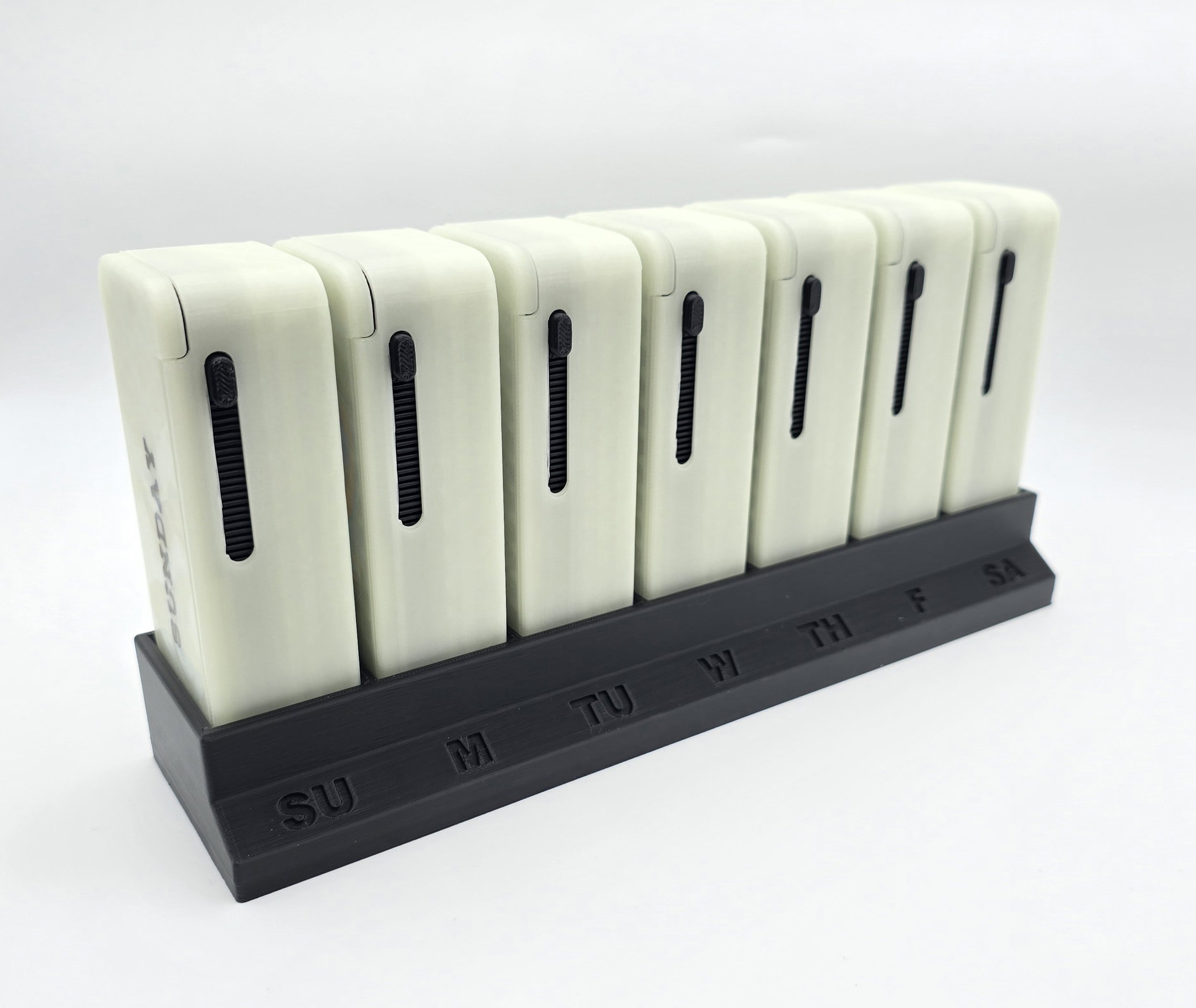 Weekly Supplement & Pill Organizer 4 Compartment