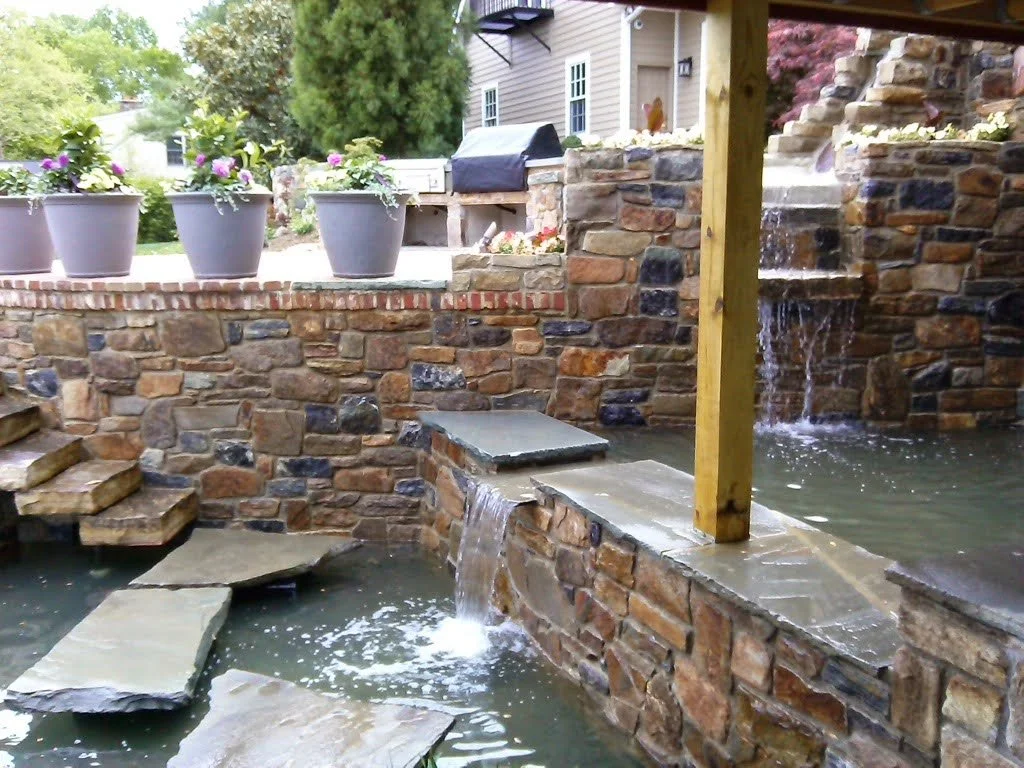 water feature contractor