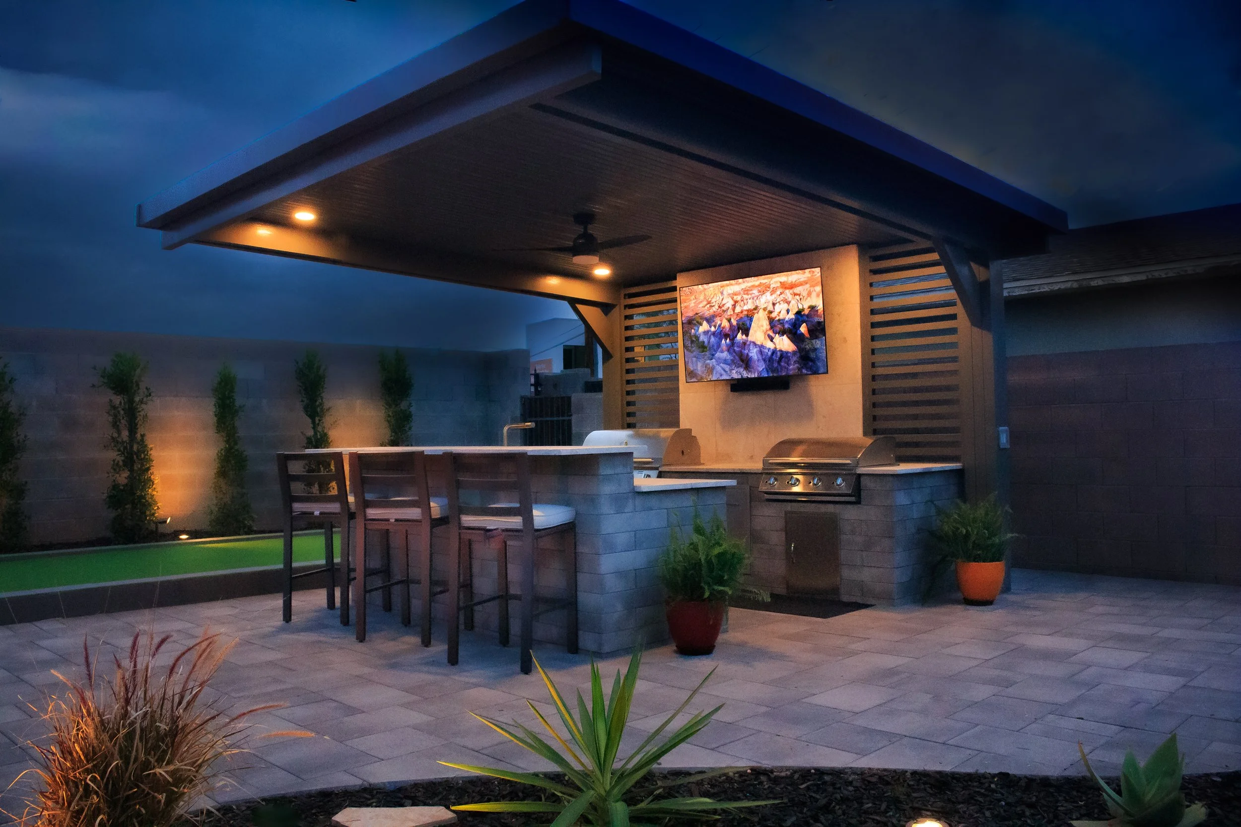 What to Look for in a Landscape Lighting Installer in Tempe, AZ