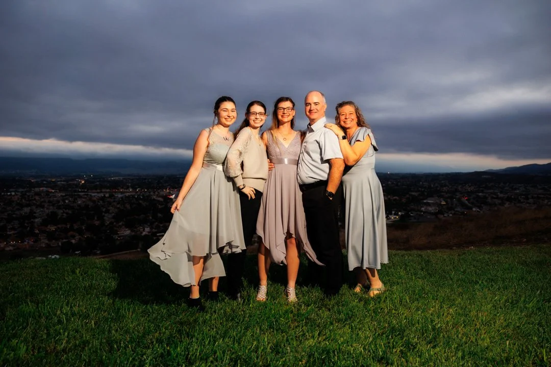 A sunset family photo in Murrieta, California
