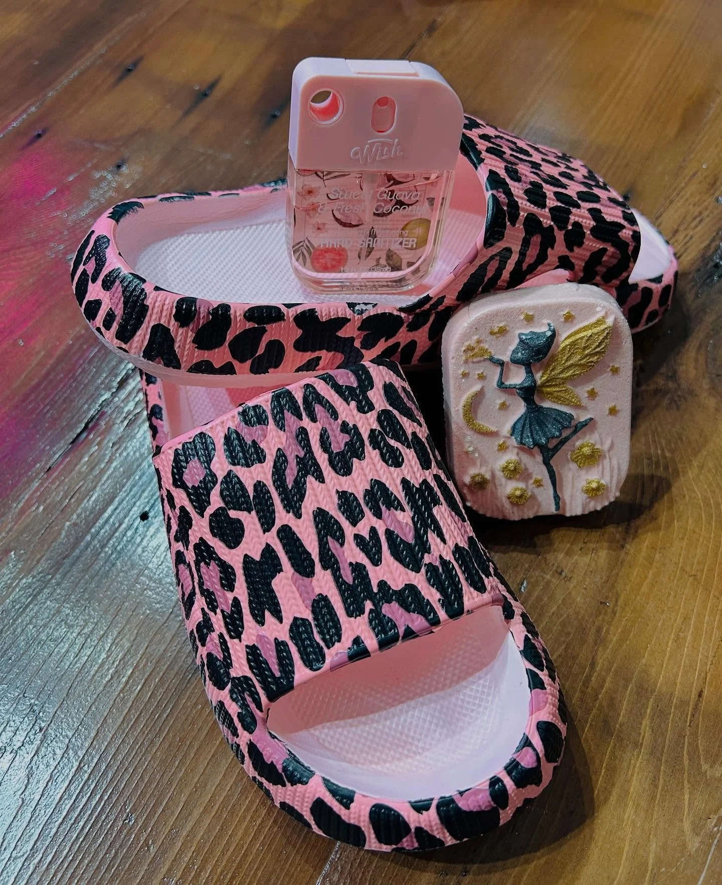 Summer Vibes and always Good Vibes over here at Charlie&rsquo;s Department Store! 🇨🇦 #pink #junctionto #bloorwestvillage