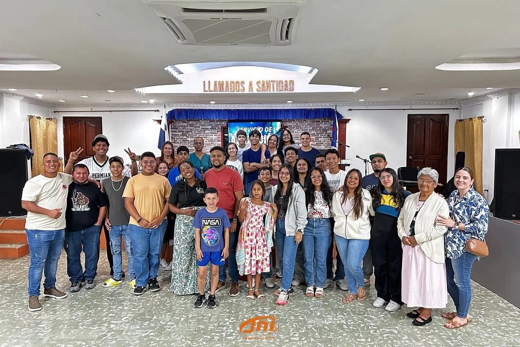 El s&aacute;bado 12 de abril tuvimos el privilegio de recibir la visita de nuestra hermana Elba @elbaisab , coordinadora de &Aacute;rea de Movilizaci&oacute;n Misionera. Durante su visita, nos imparti&oacute; un valioso taller sobre el llamado mision