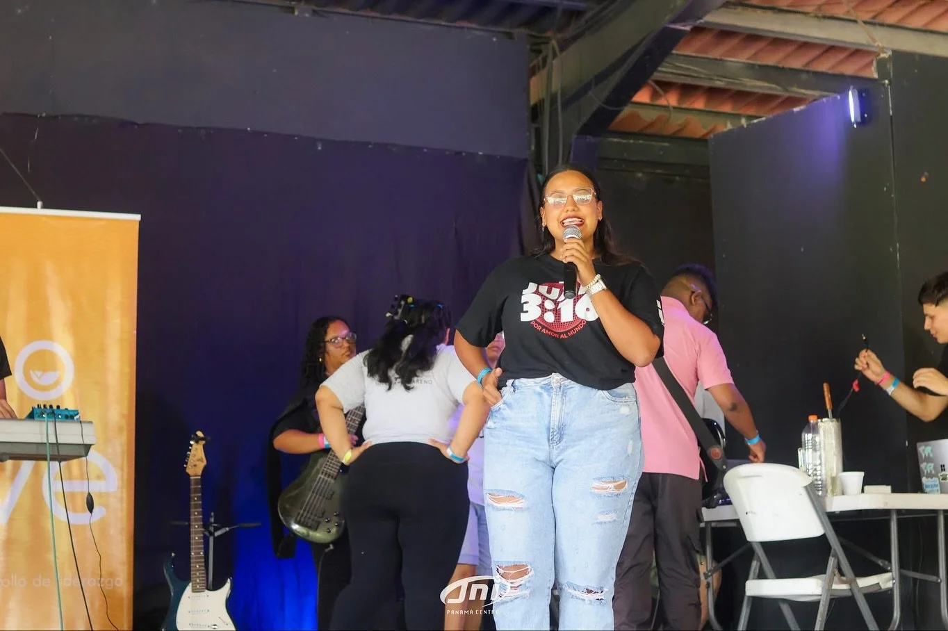 D&Iacute;A 2 | INQUEBRANTABLE | CAMP2025 

MOVILIZACION MISIONERA, BARRAS Y TALLERES🙌

Agradecemos a Dios por el equipo de movilizaci&oacute;n misionera de nuestro distrito y por el coordinador de movilizaci&oacute;n misionera del distrito occidente