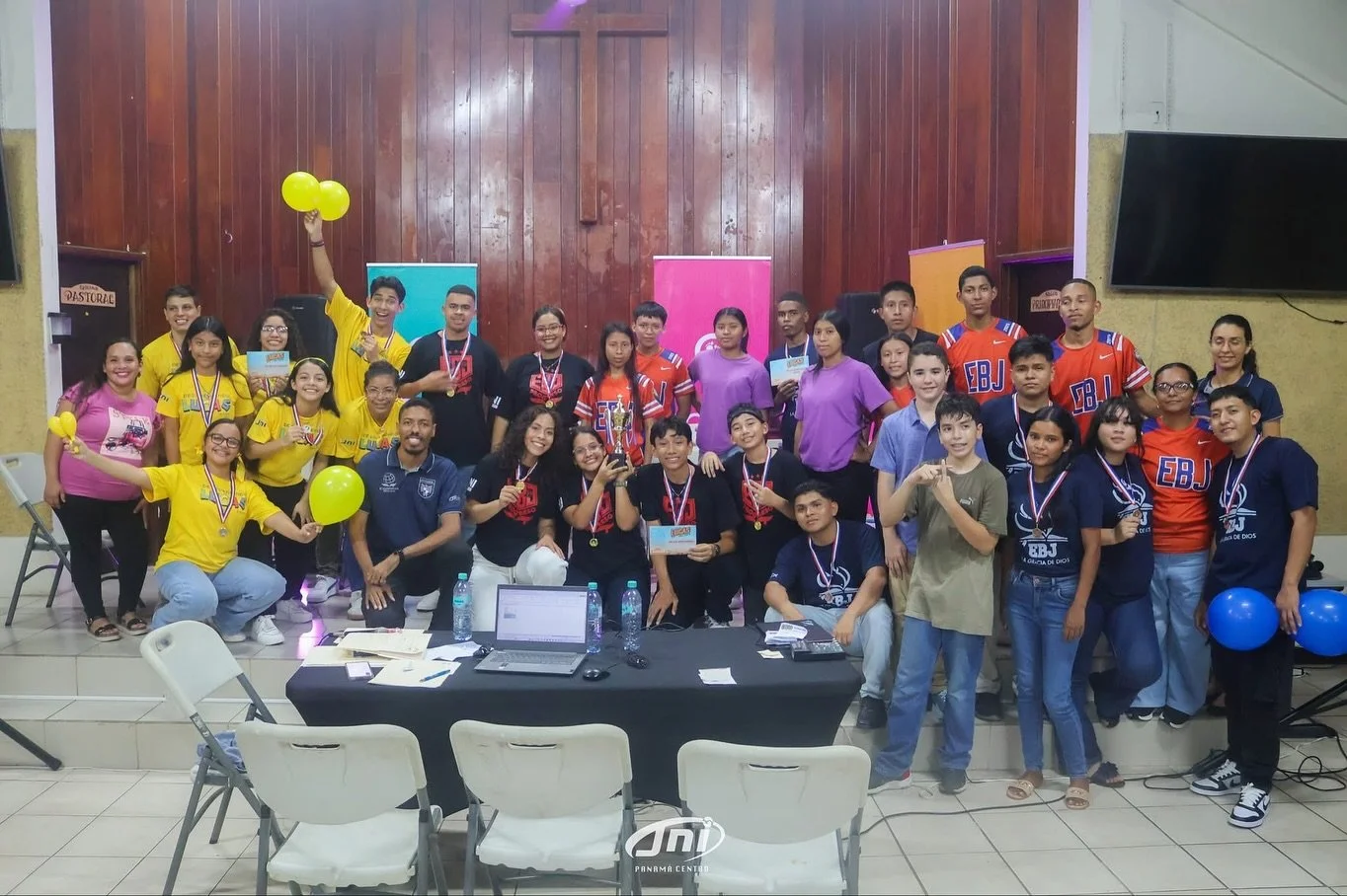 El s&aacute;bado 18 de octubre realizamos la gran final de nuestro Esgrima B&iacute;blico Juvenil &ldquo;Descubriendo Lucas&rdquo;, donde vivimos un tiempo de aprendizaje, compa&ntilde;erismo y gozo en el Se&ntilde;or.

Nos alegra anunciar a los gana