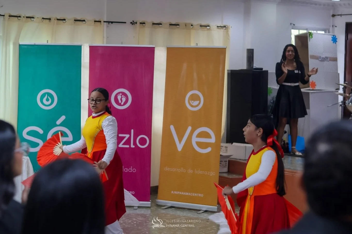 Convenci&oacute;n 2025 &ndash; Enviados para transformar: renueva, restaura y reaviva

Agradecemos a Dios por este valioso tiempo de convenci&oacute;n, en el que tuvimos la oportunidad de reconocer, informarnos y profundizar en la labor y visi&oacute