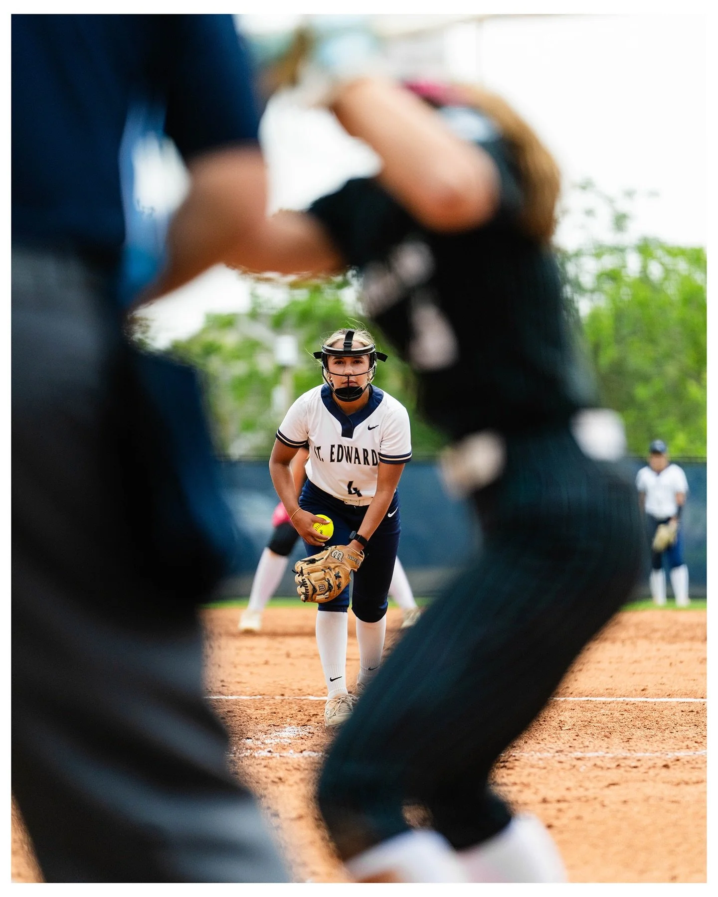 Softball taking home 2 wins!

#photography #steds