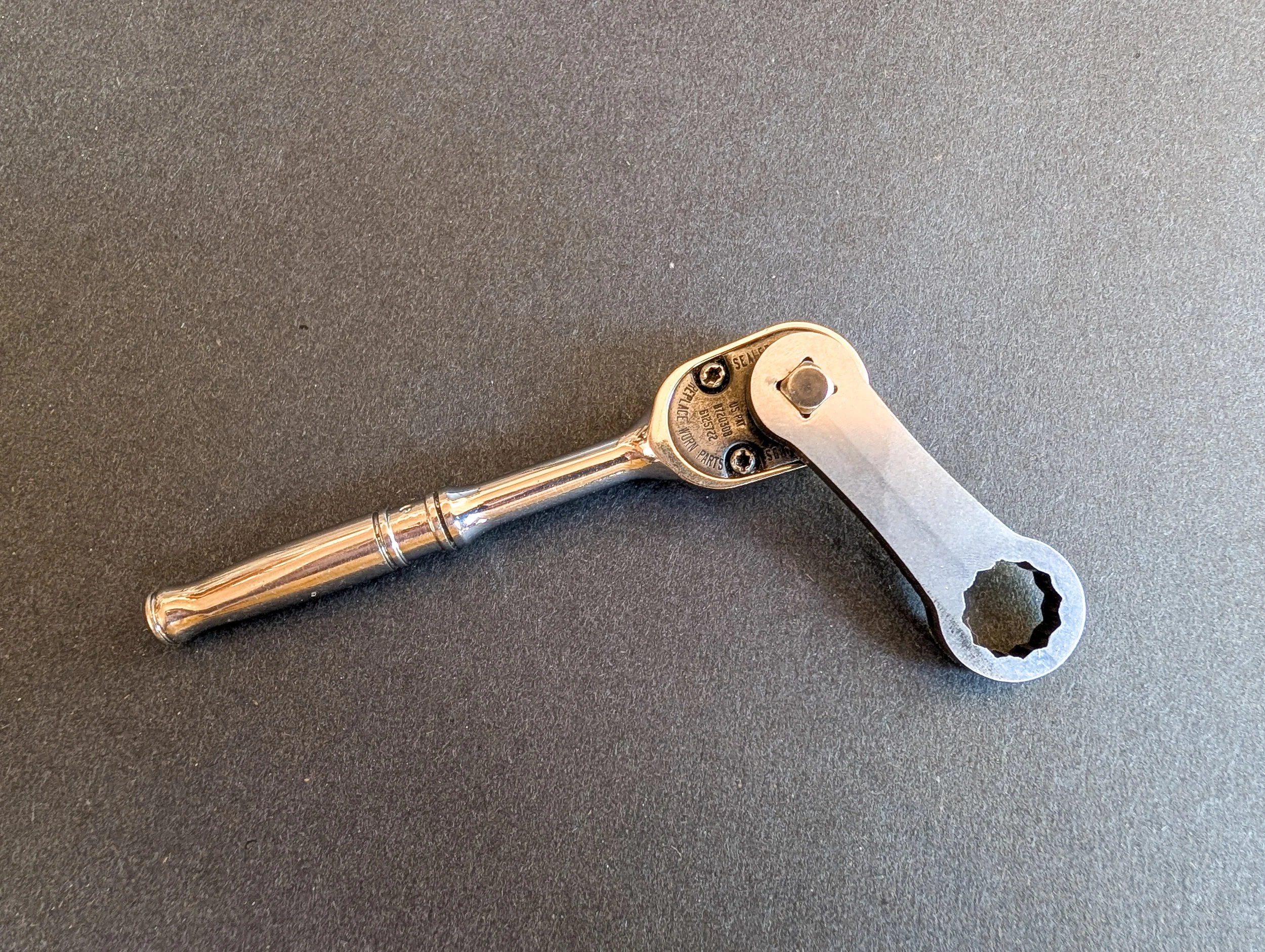 13 mm 1/4" drive 12-point low profile torque adaptor
