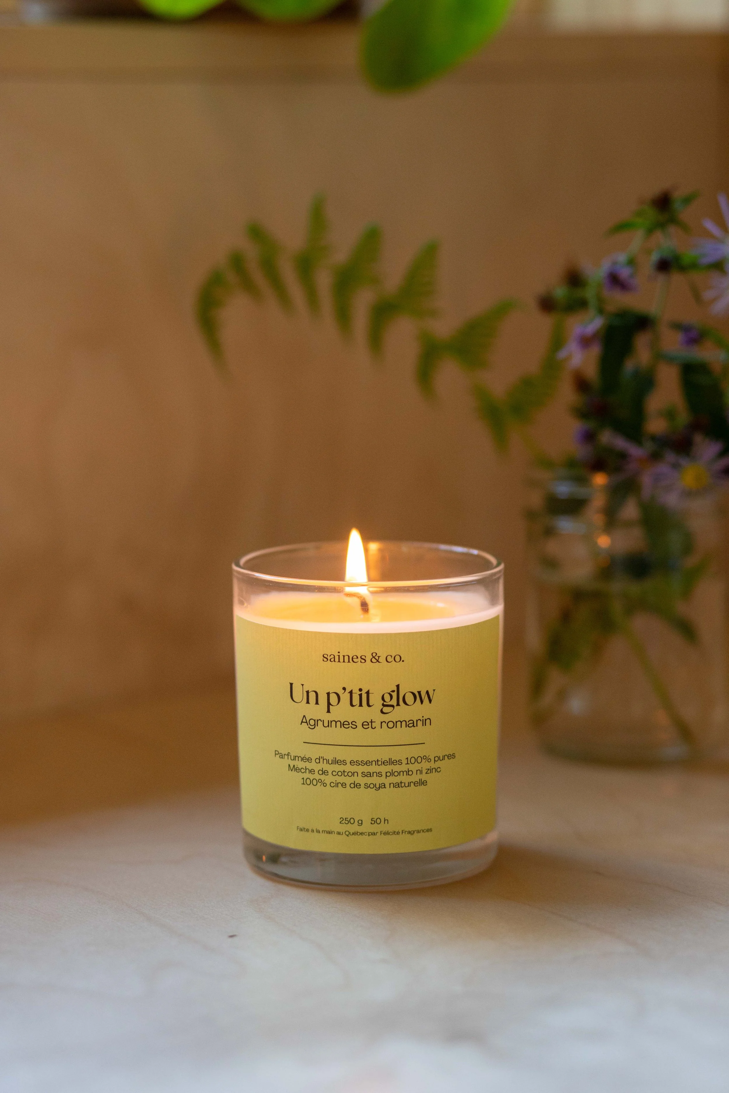 Un p'tit glow - Chandelle aux agrumes et au romarin
