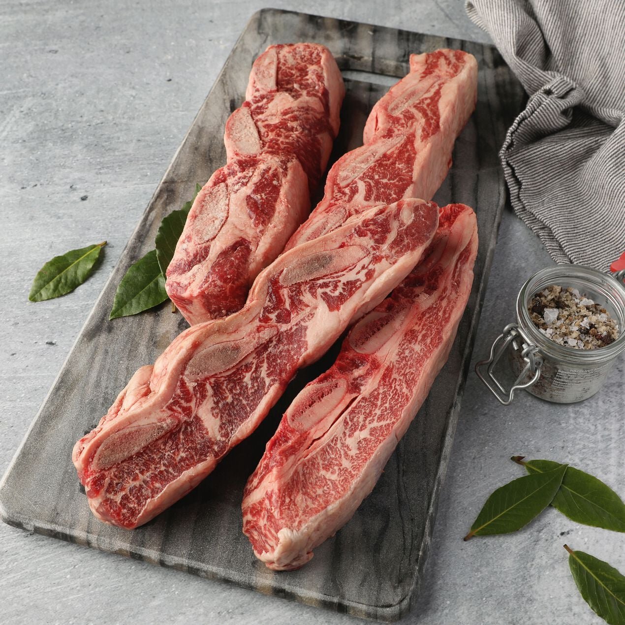 ZBEECHO040-1_Angus_Short_Ribs_PDP1.jpg