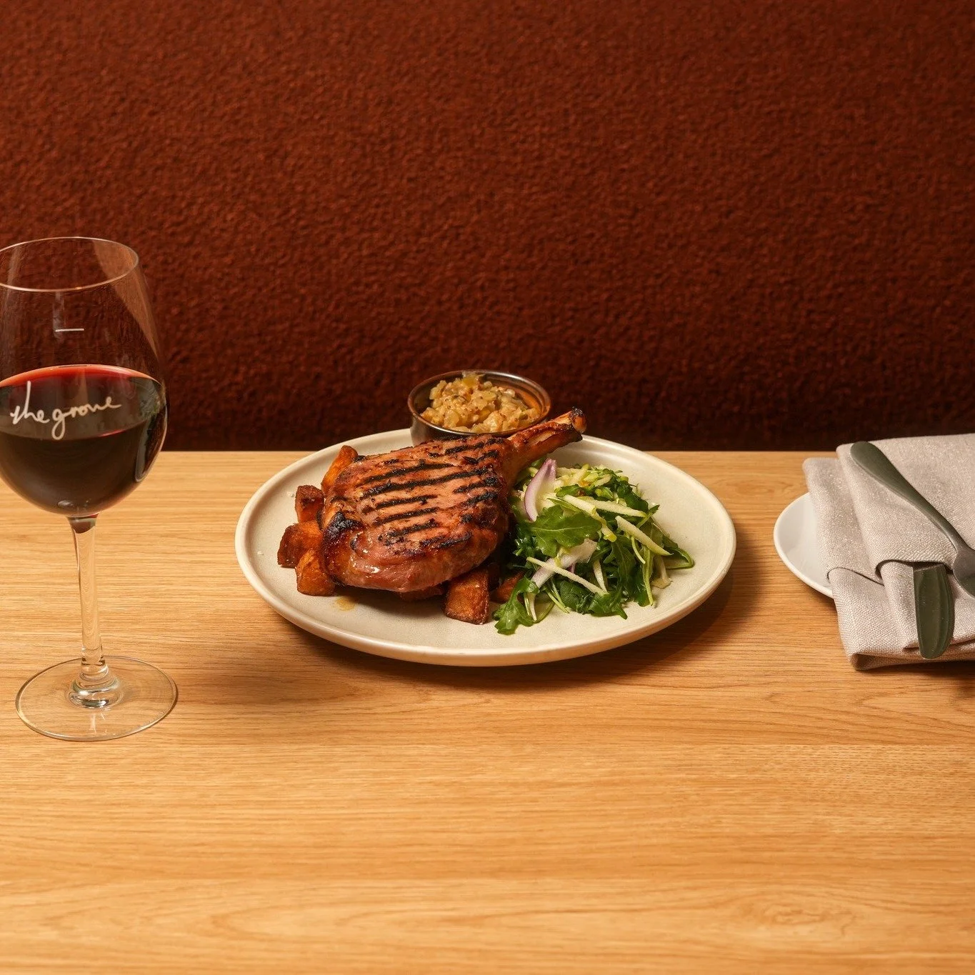 Highlights from our recent monthly content shoot at @thegrovesa 🍴
.
.
.
For any enquiries please contact us at:
hello@pensoncreative.com.au