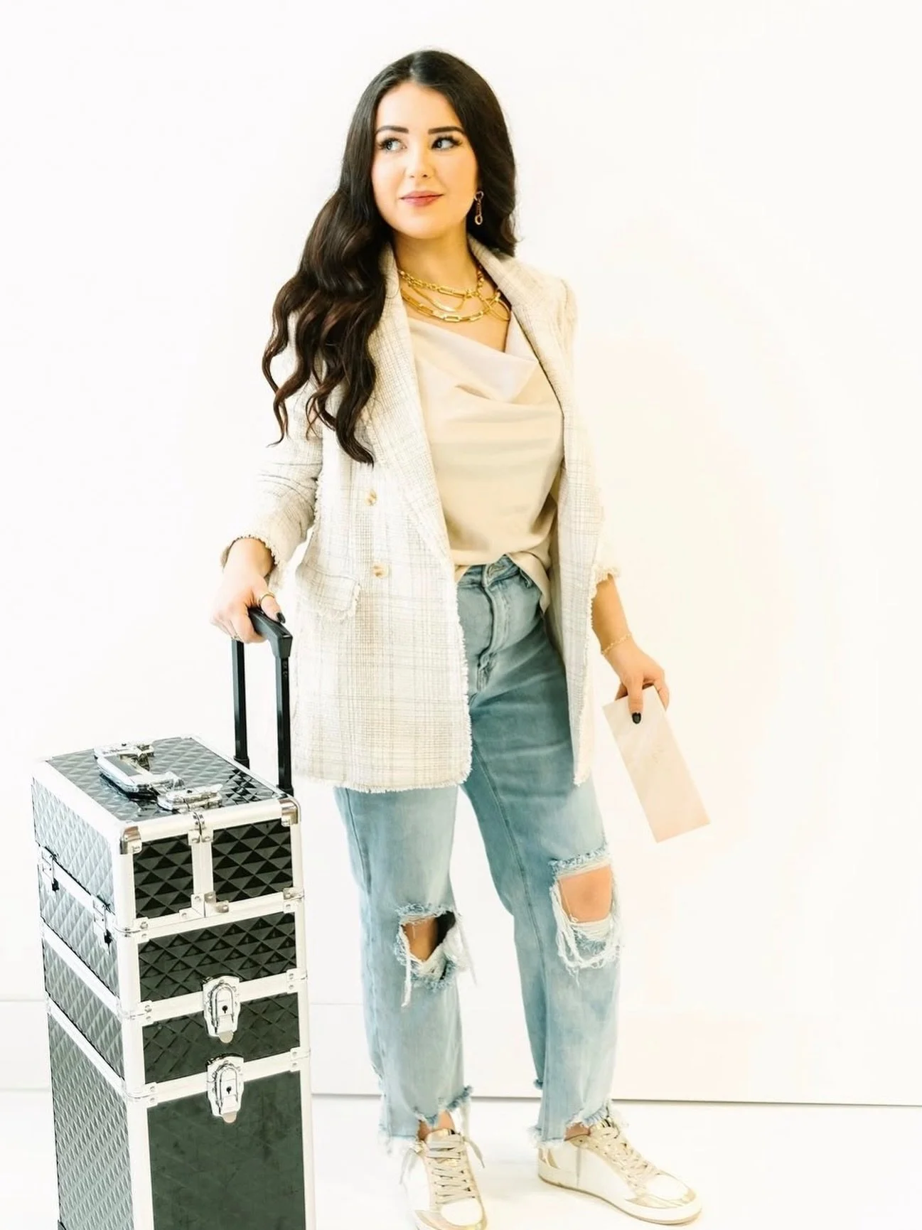 ✨ BIG NEWS ✨

We&rsquo;re so excited to welcome Kaylin with @on_the_glow_spraytans for a special pop-up event! 🤎✨

Join us next Friday in Montgomery from 11&ndash;1 for your chance to get that flawless, sun-kissed glow just in time for the weekend ☀