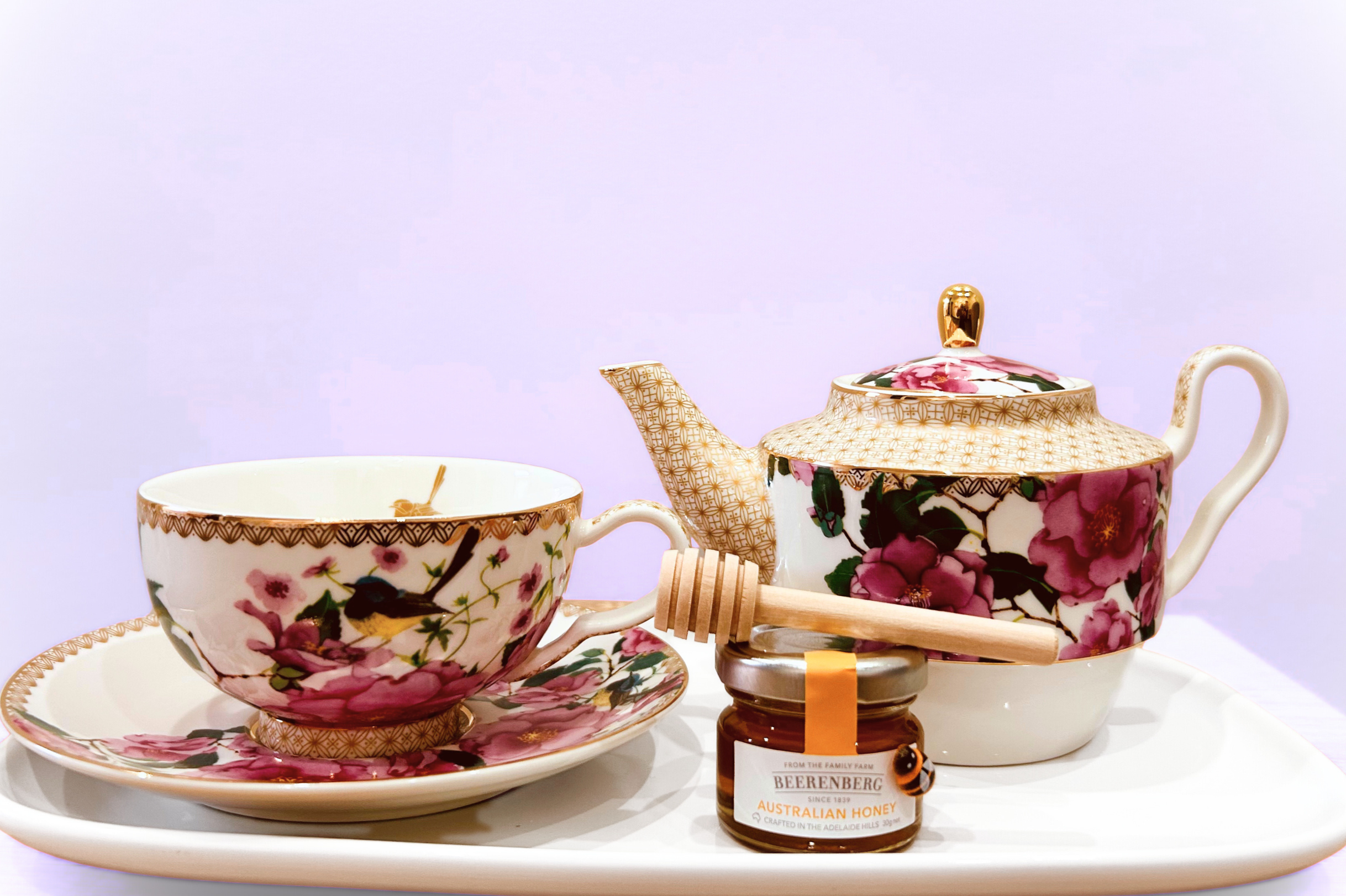 Relax in our waiting room at Synergy Clinical Services in Broadmeadown