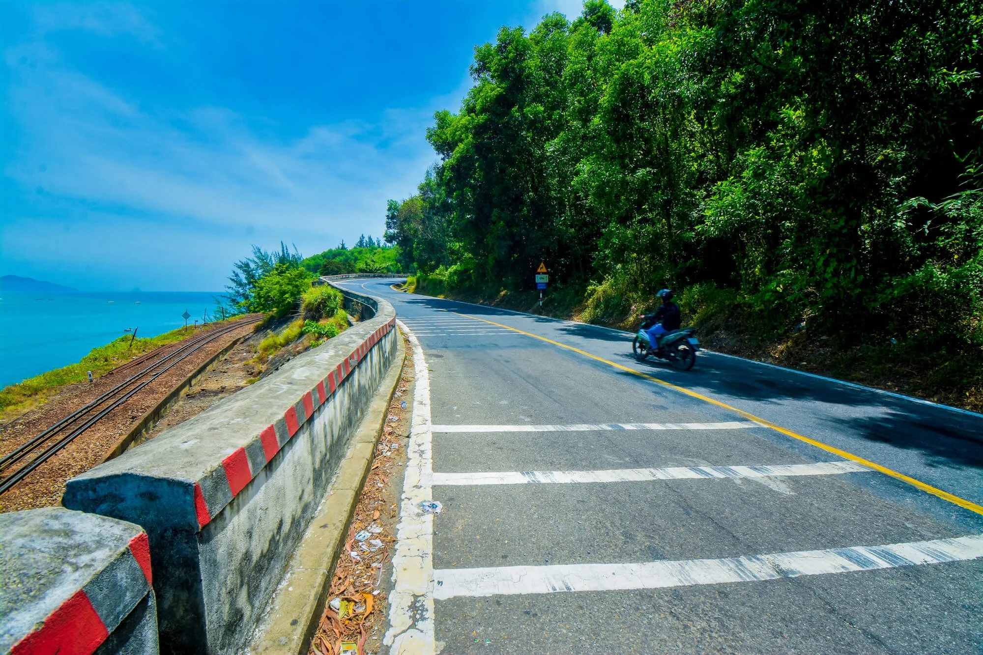 Hue LĂNG CÔ (1).jpg