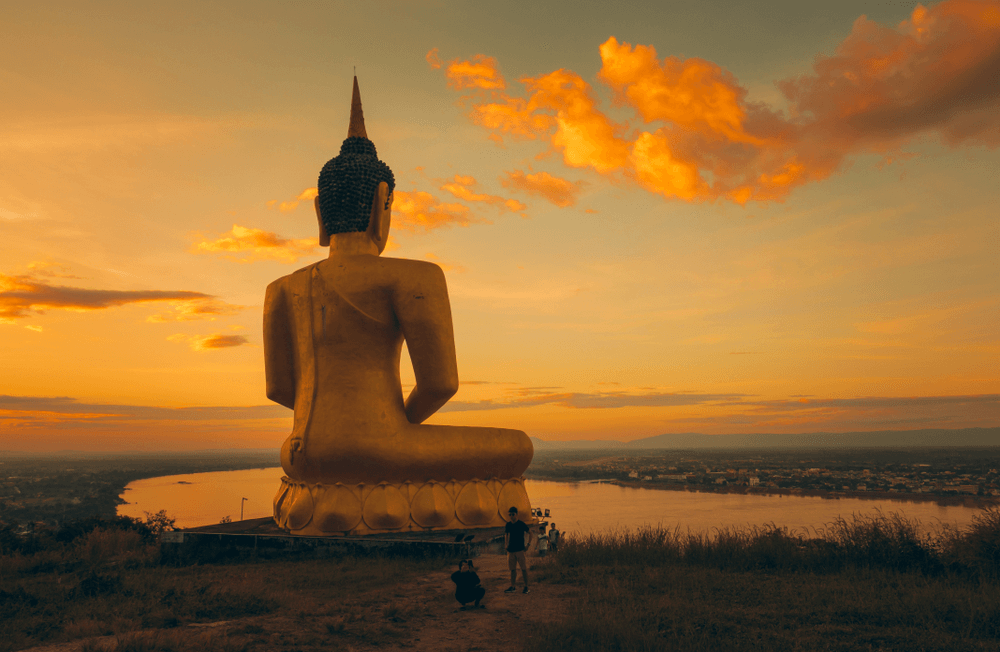 Luang prabang golden buddha-1.png