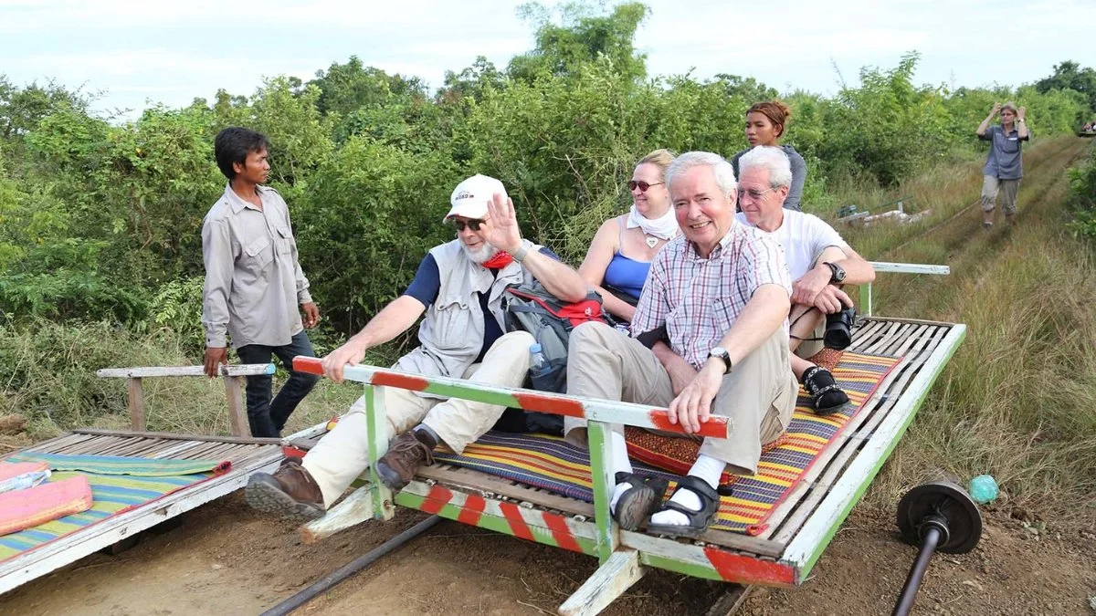 Battambang Bamboo Train 3.jpg