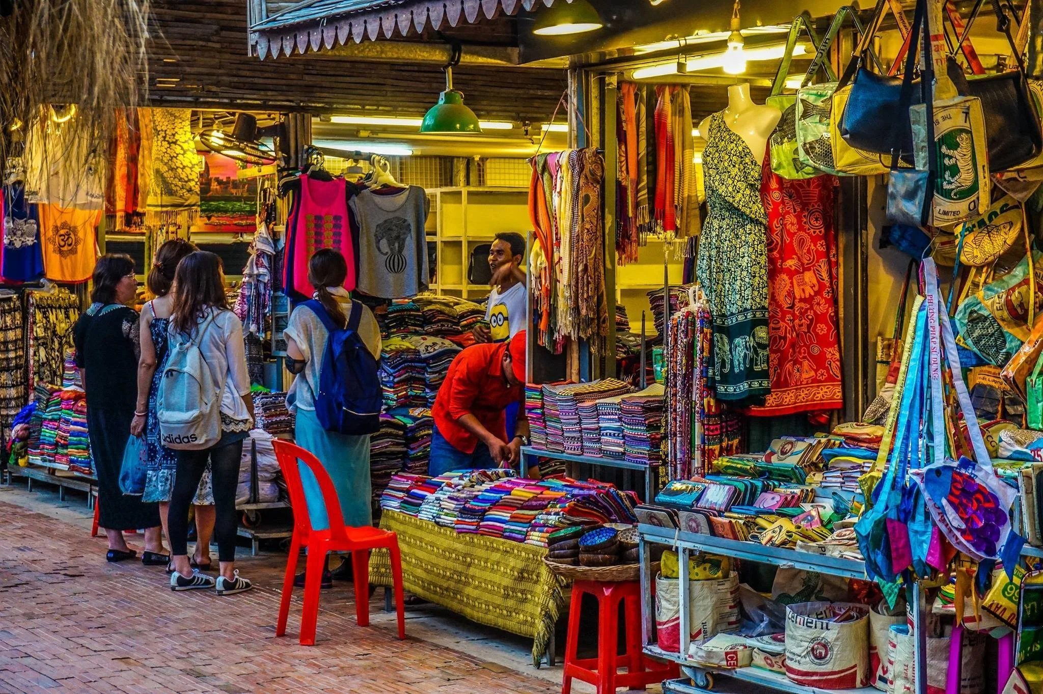 Siem Reap Angkor-Night-Market5.jpg