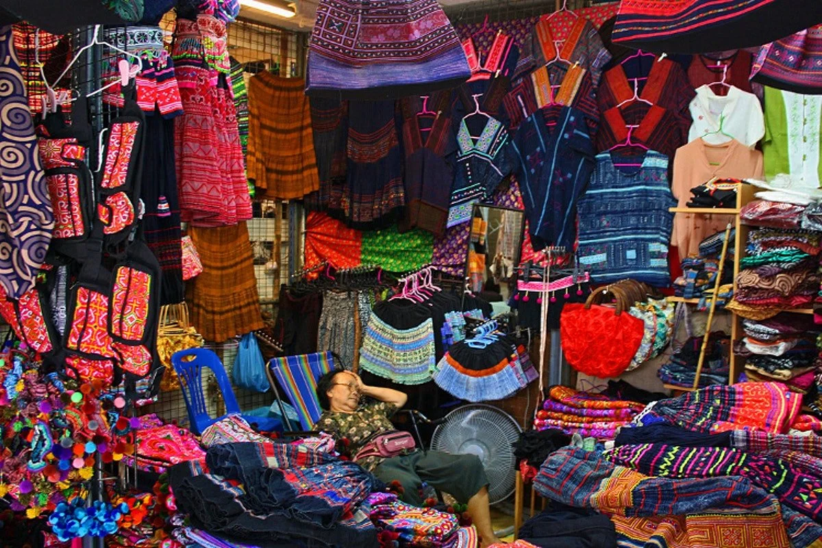 Bangkok Chatuchak Weekend Market.jpg