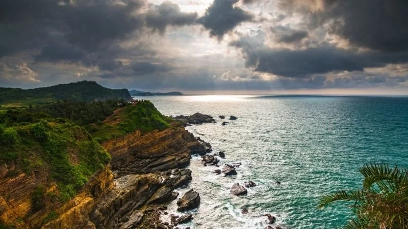 Halong Bay Co To Island (3).jpg