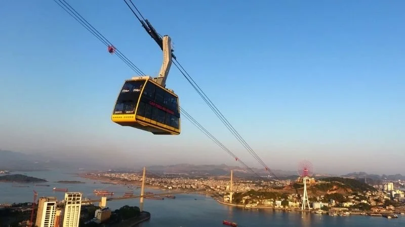 Halong Bay Queen Cable Cab (1).jpg