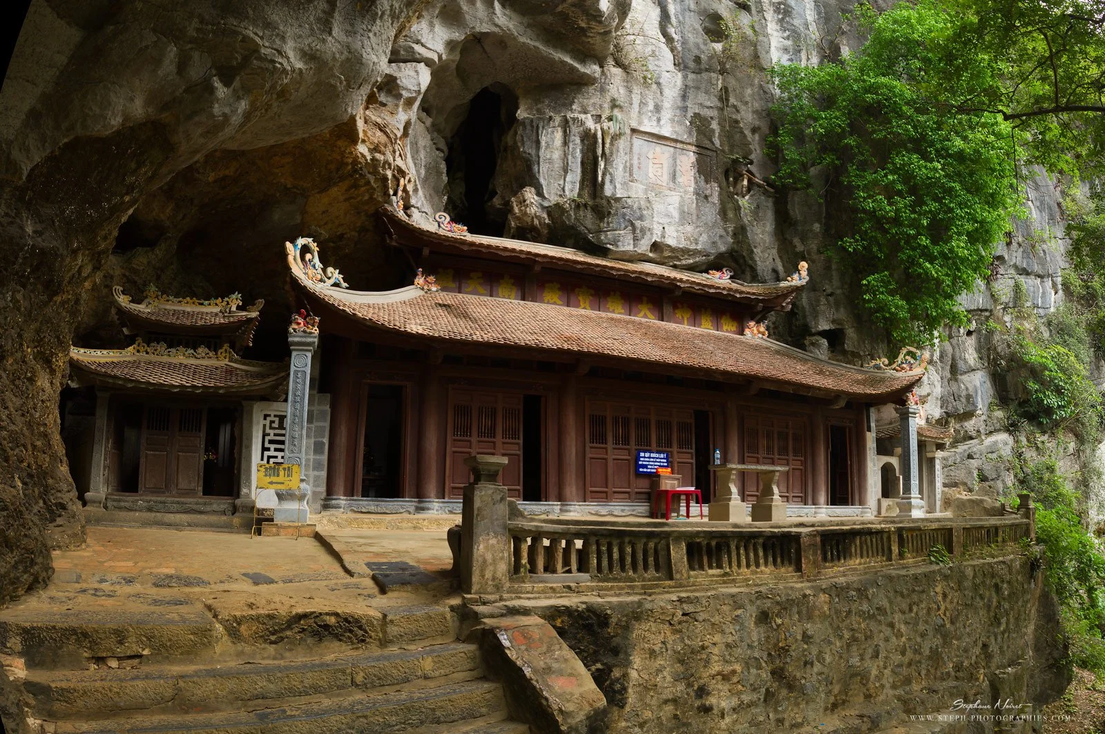 Ninh Binh Bich dong pagodadad 6.jpg
