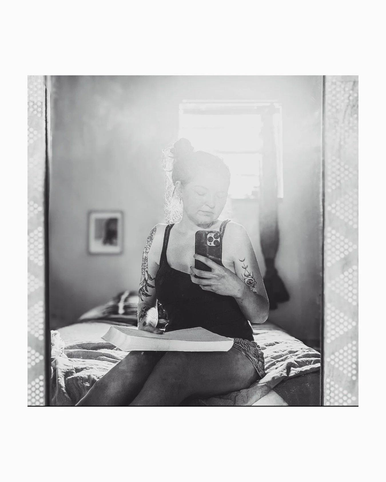 Just found this in my phone&rsquo;s camera roll and I think this may have been th stack of poems that eventually became the Don&rsquo;t Flinch book. 📸 Out now at 🔗 in bio. Got a few more author copies. 🤍 Xx

#artstagram #prosepoem #indieauthorsofi