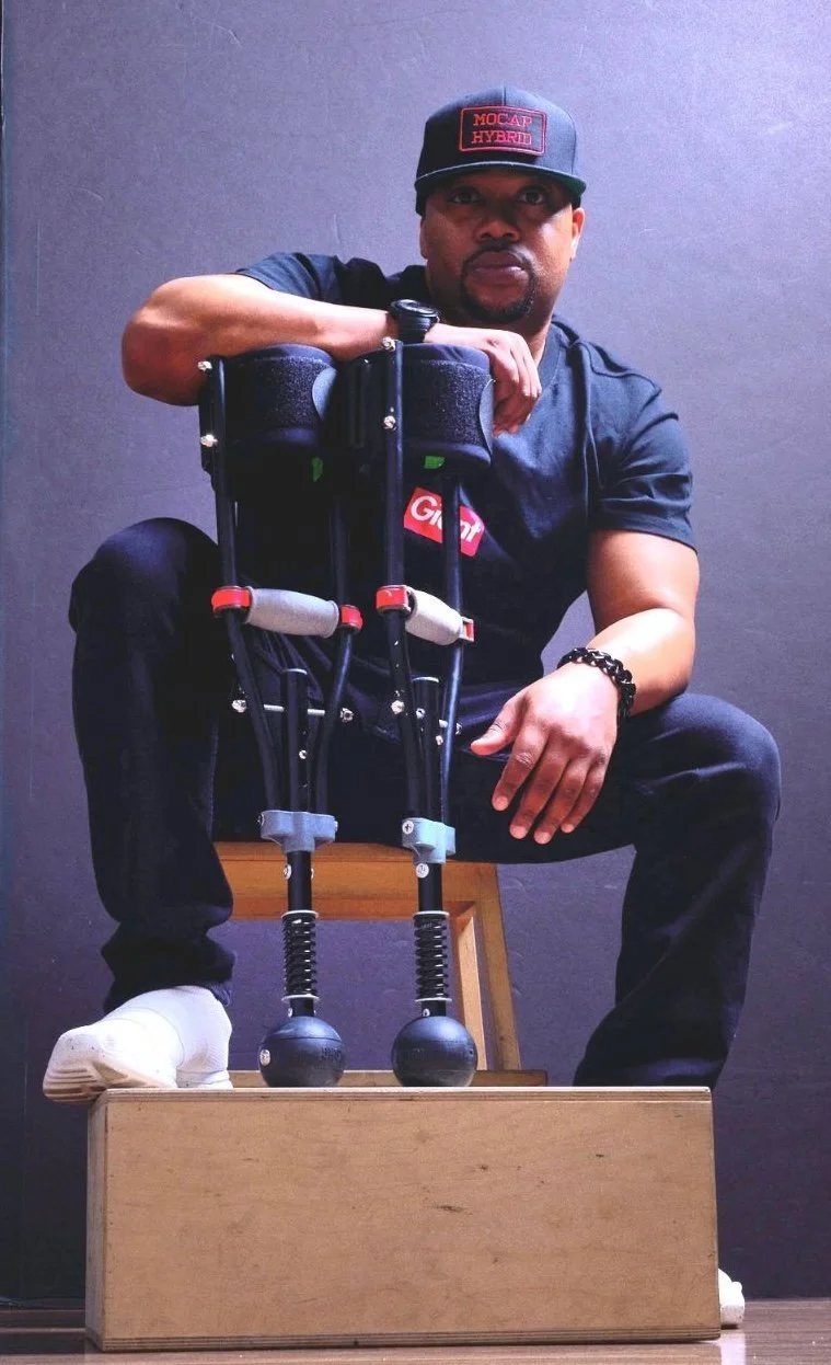 Jarell Hall with arm extensions