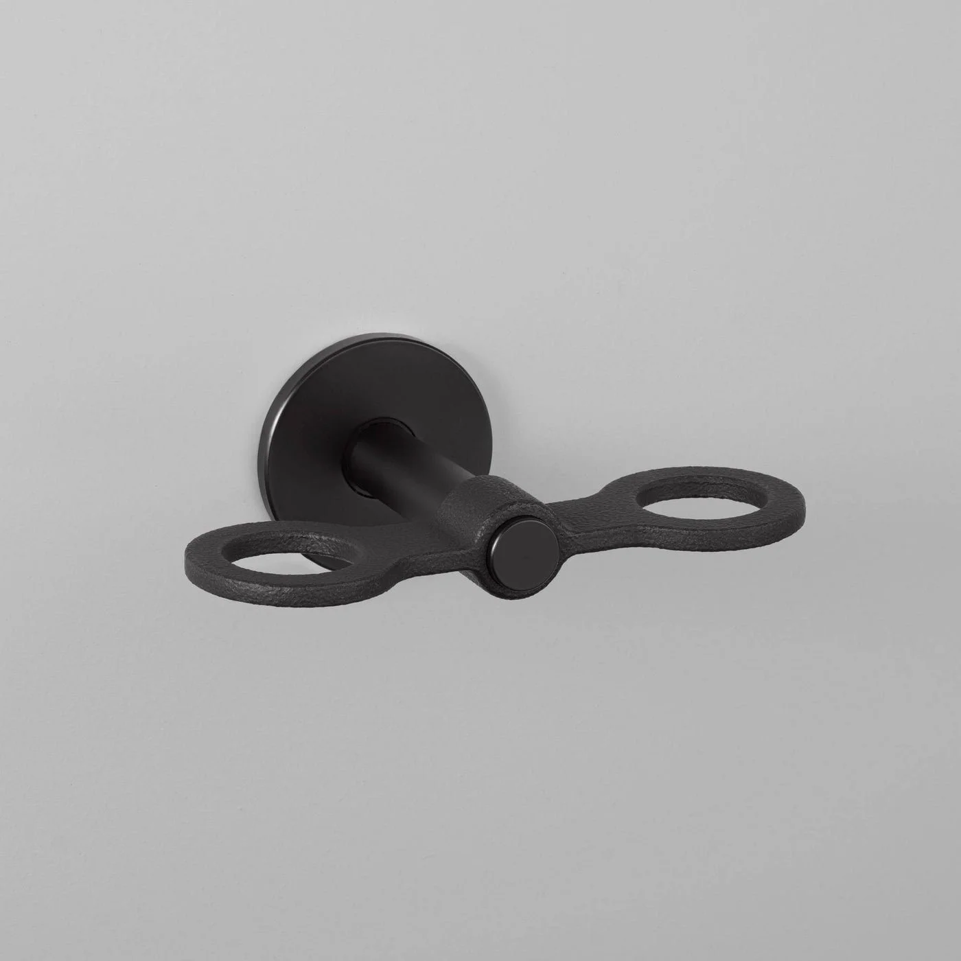 bp_cast_soap_holder_double_welders_black_a1_web.jpg