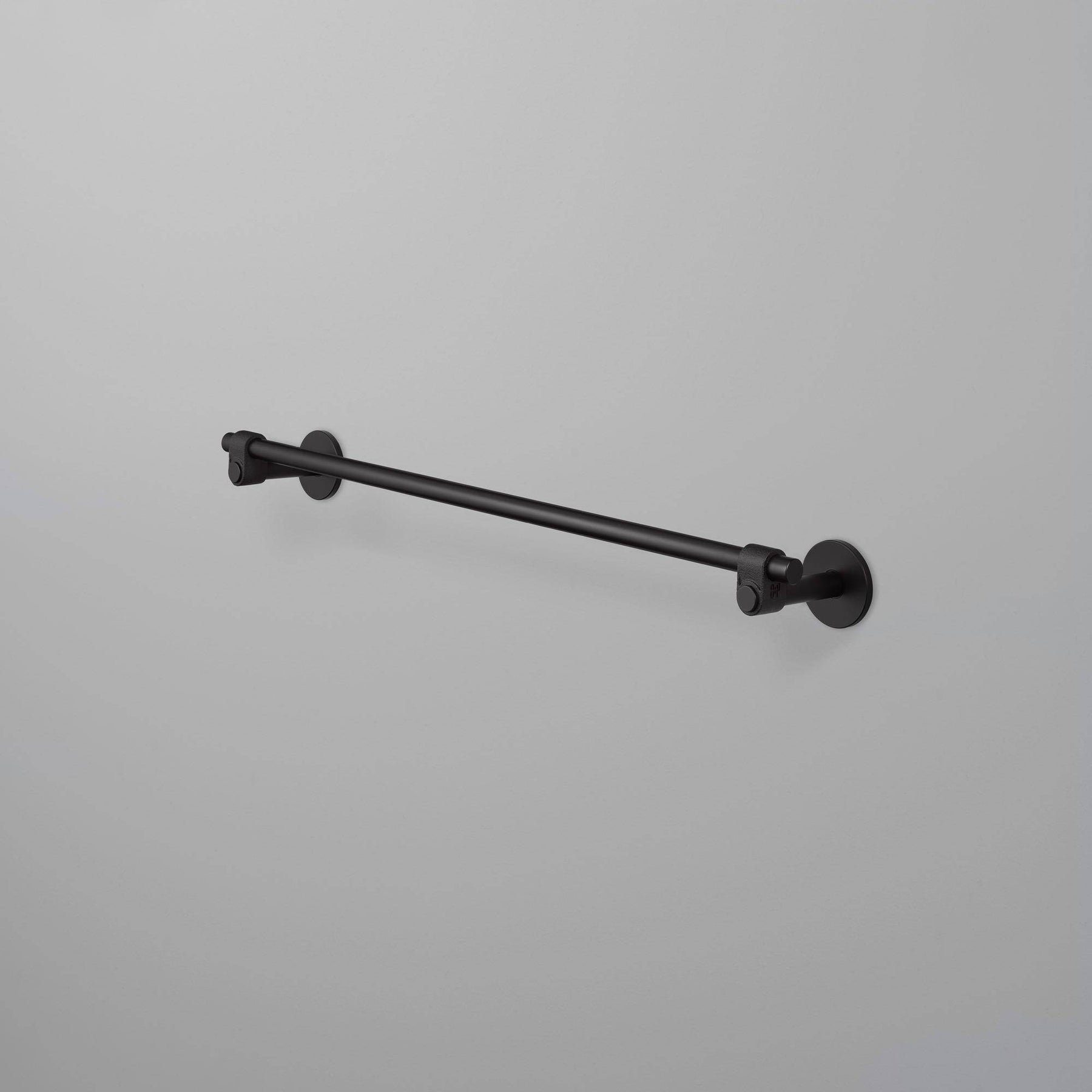 bp_cast_towel_rail_medium_welders_black_a1_web.jpg