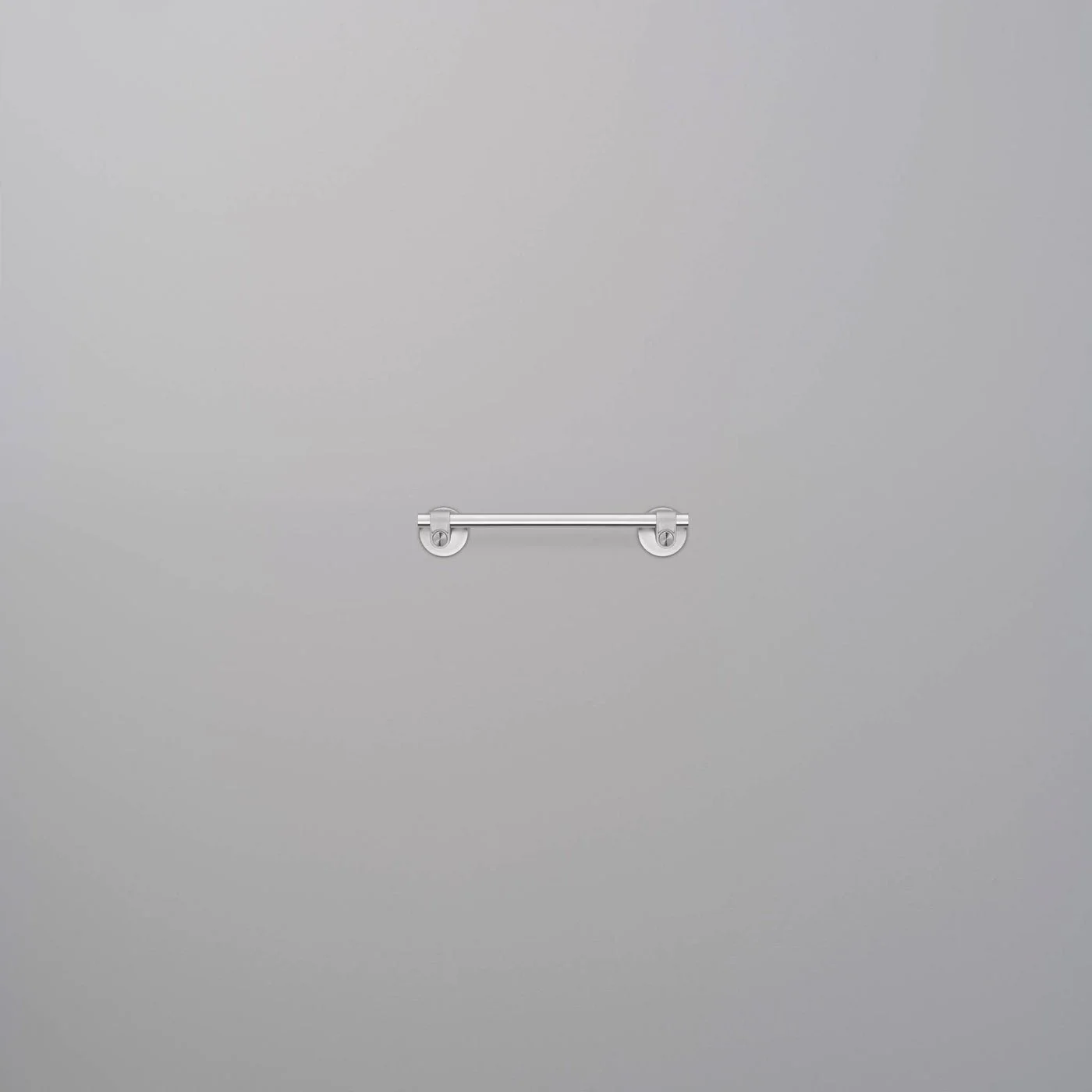 bp_cast_towel_rail_small_steel_fe_web.jpg
