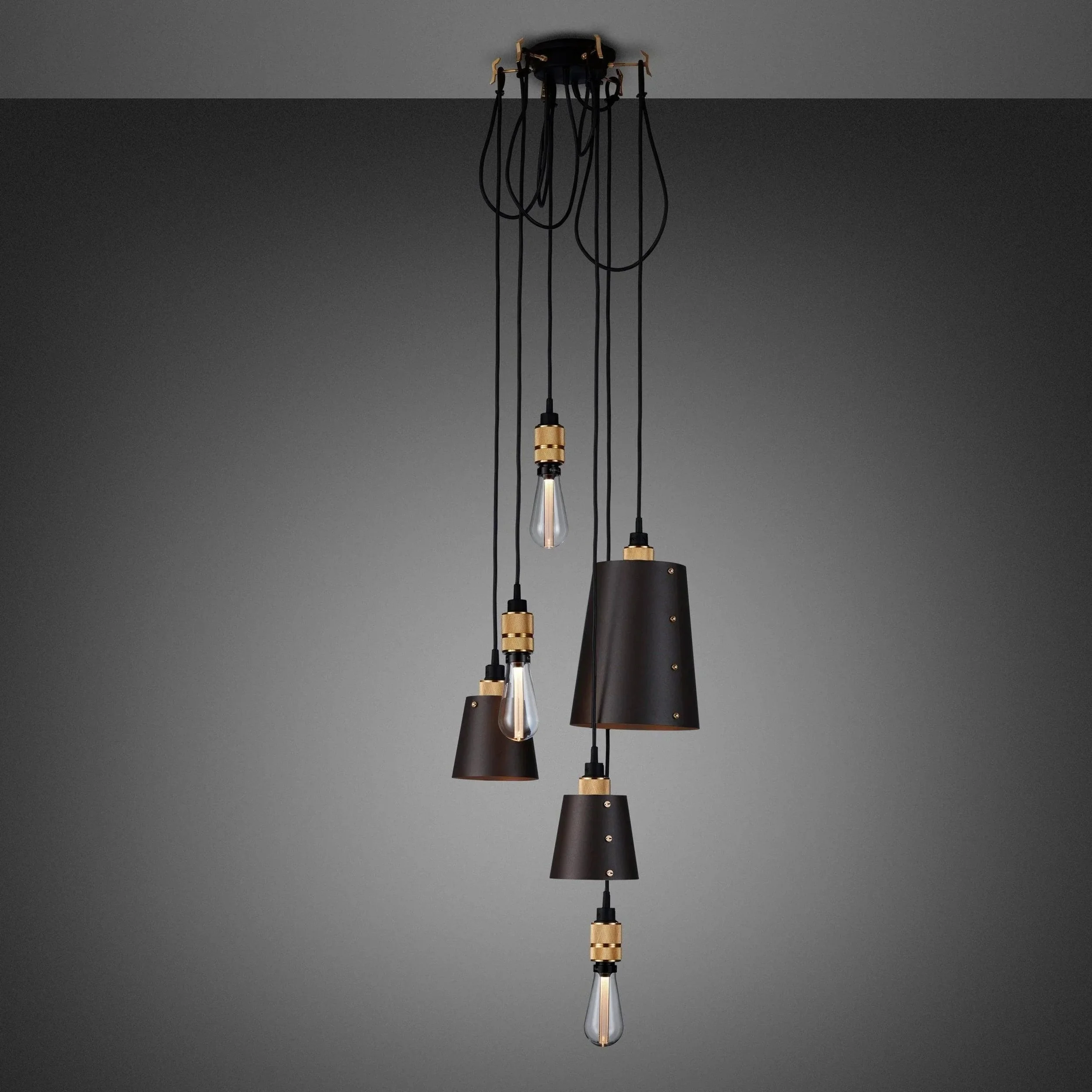 candelabru-hooked-6-0-mix-graphite-buster-and-punch-paris14a-ro-1.jpg