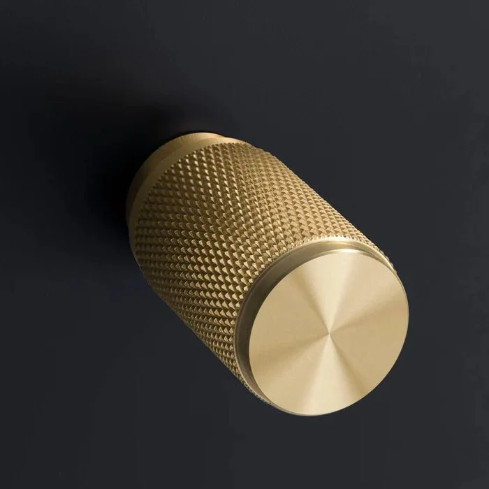 bp_cross_dimmer_black_brass_d1__web.webp