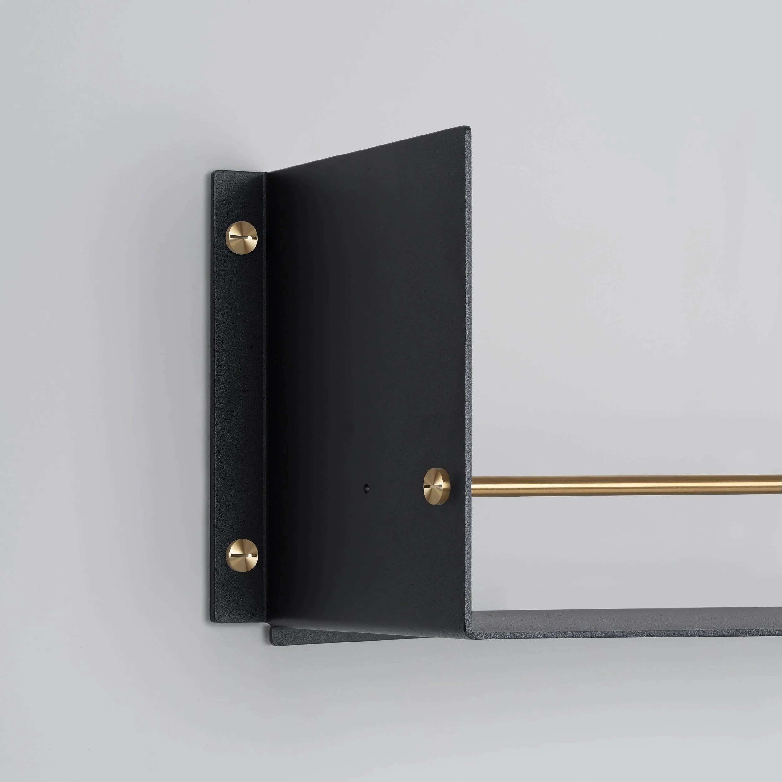 BP_Girder_Black_Brass_Web_Square_03.jpg