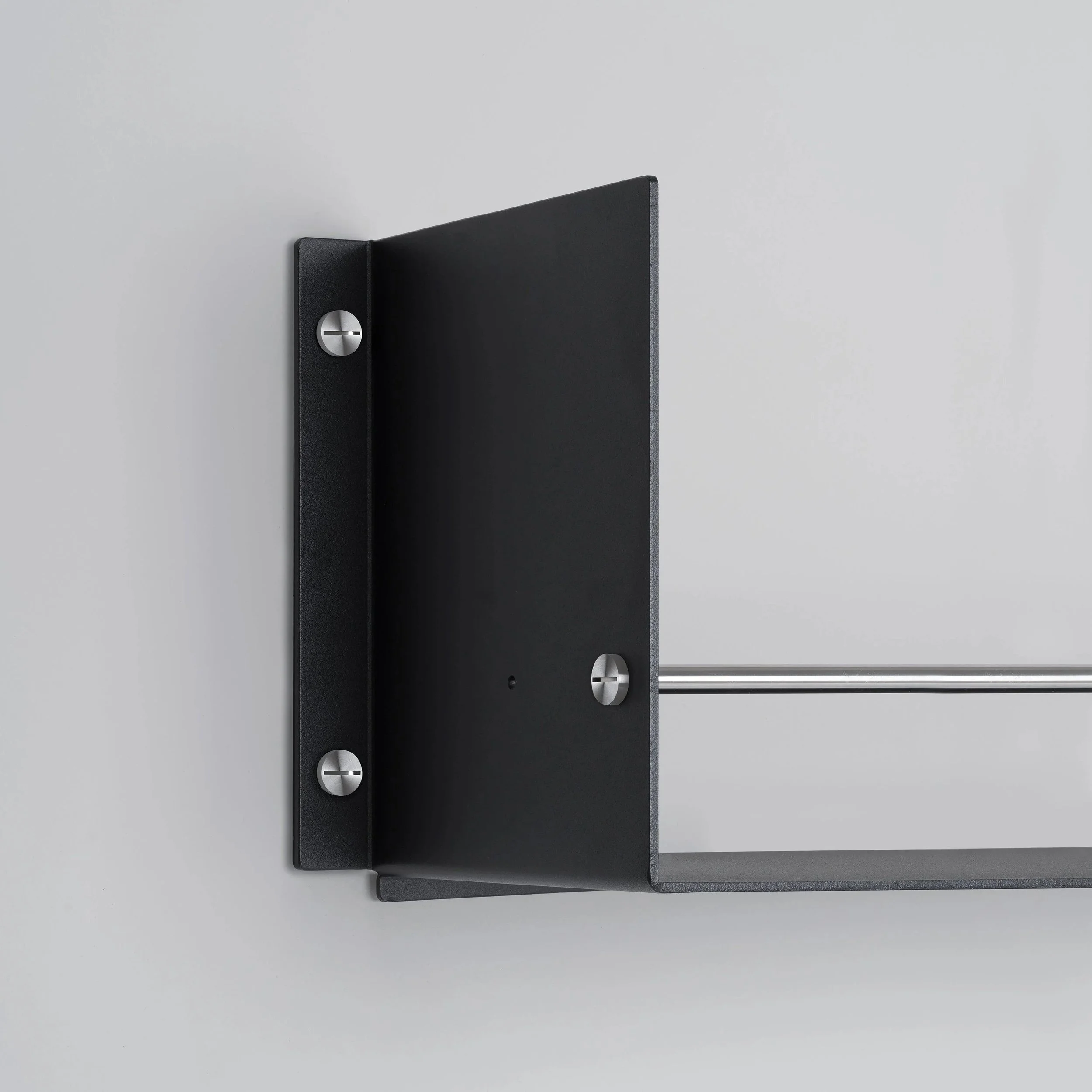 BP_Girder_Black_Steel_Web_Square_03.jpg