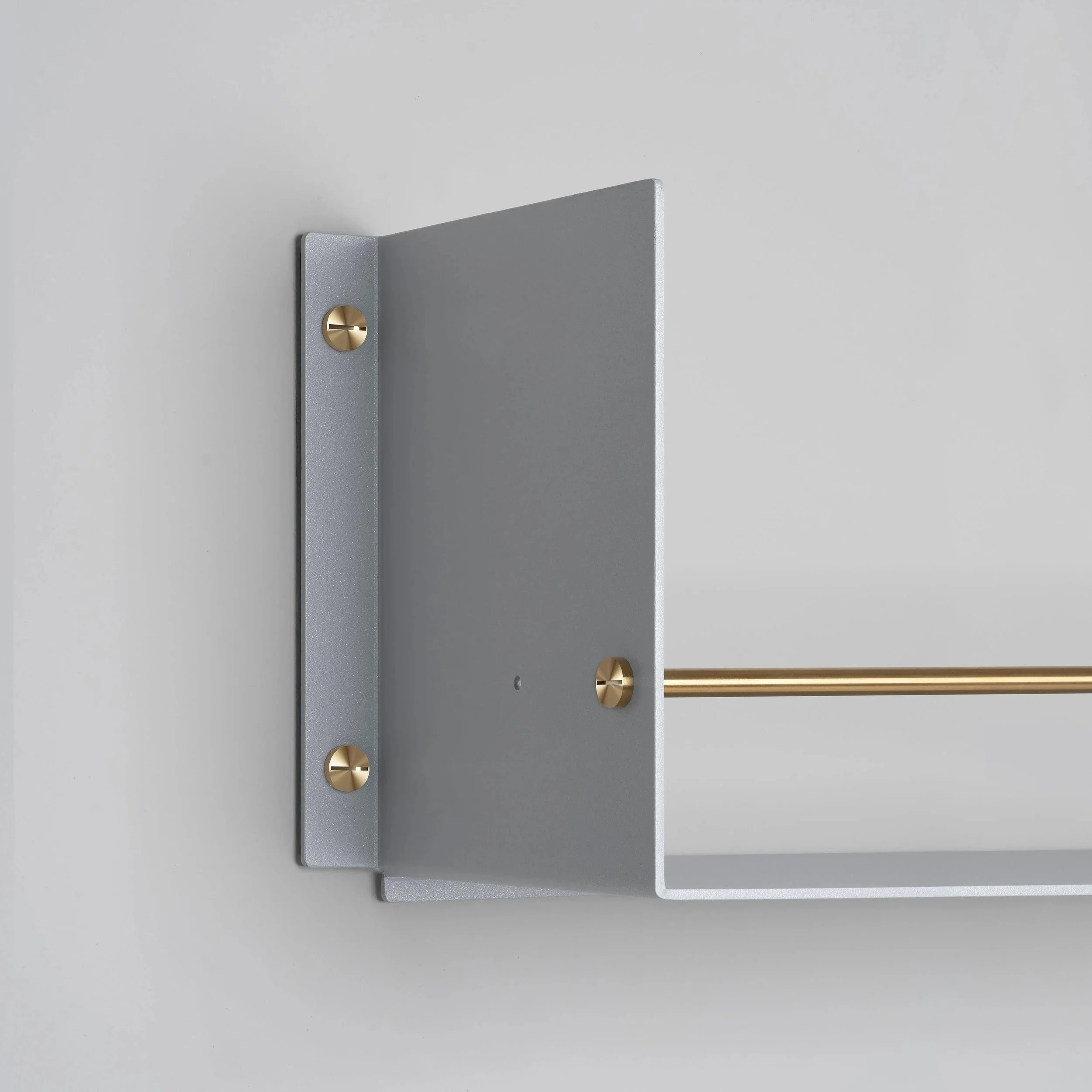 BP_Girder_Stone_Brass_Web_Square_03.jpg