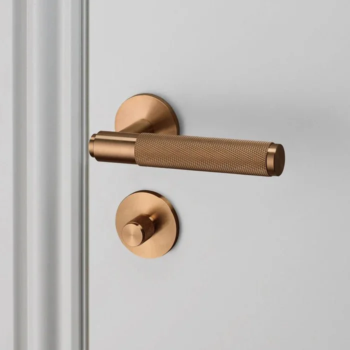 bp_door_handle_thumbturn_warm_sunset_web_08529413-fadd-4752-a98e-bf4e99c21c48.webp