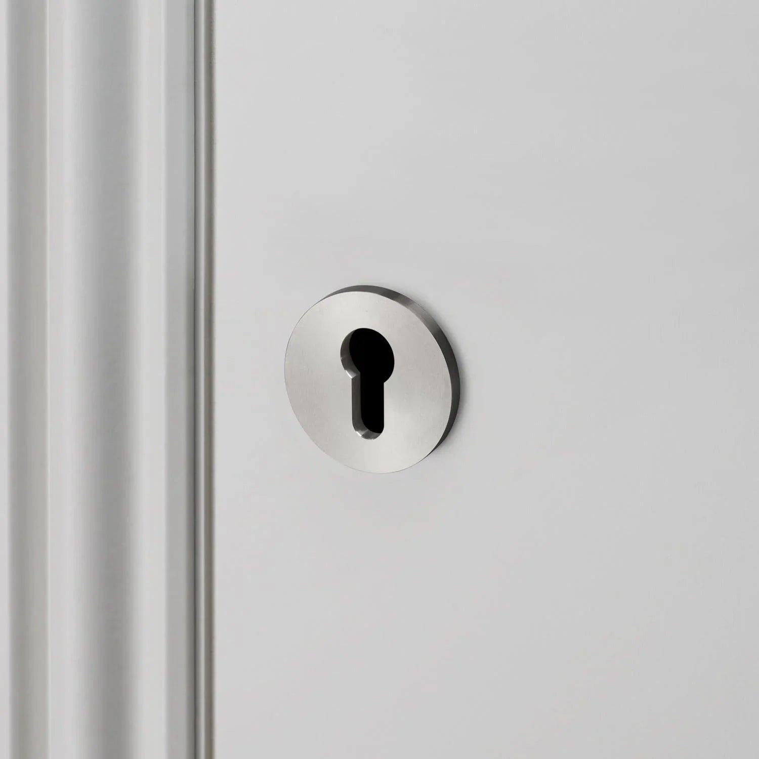 set-capace-pentru-gaura-de-cheie-cylinder-key-escutcheon-buster-and-punch-paris14a-ro-5.jpg