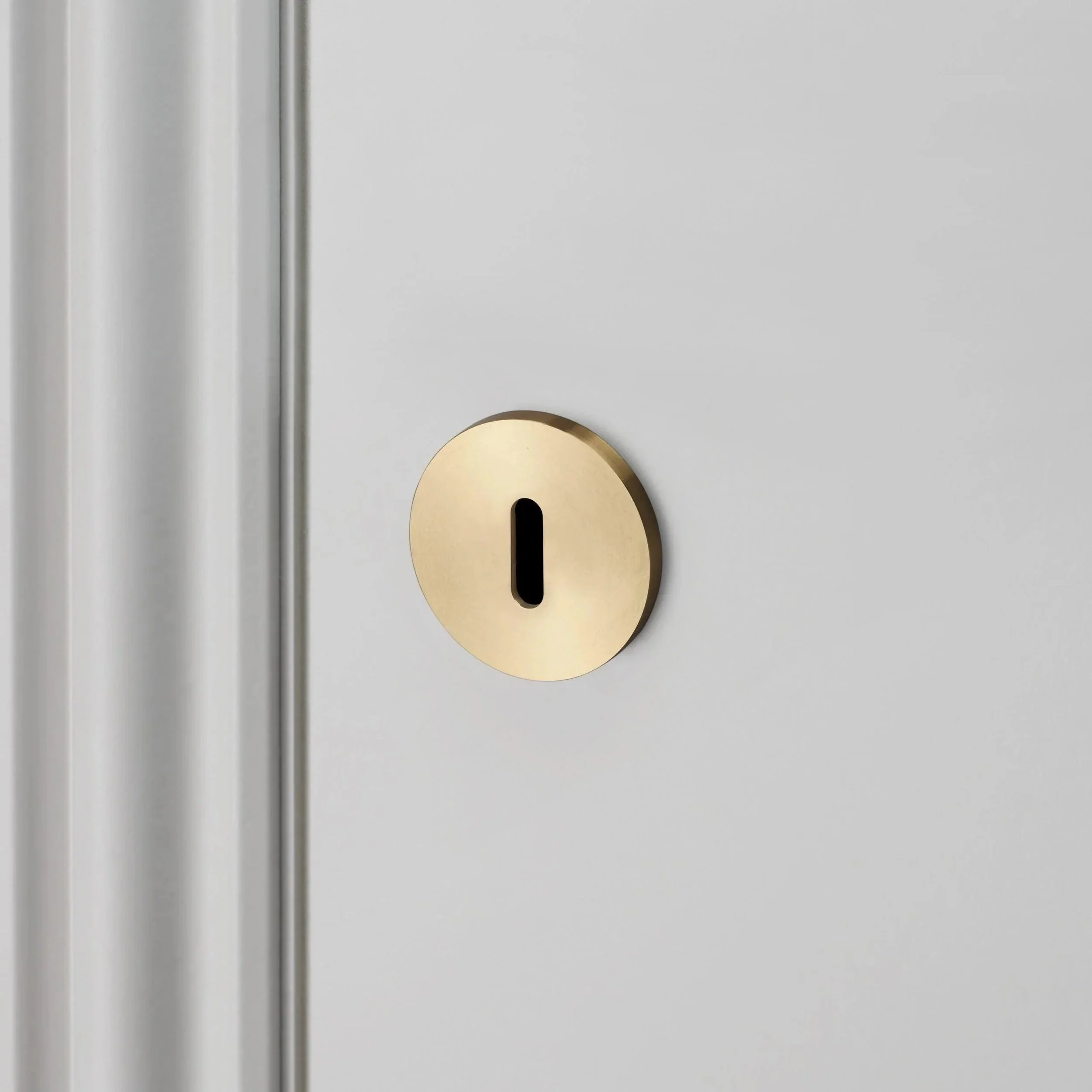 set-capace-pentru-gaura-de-cheie-key-escutcheon-buster-and-punch-paris14a-ro-2.jpg