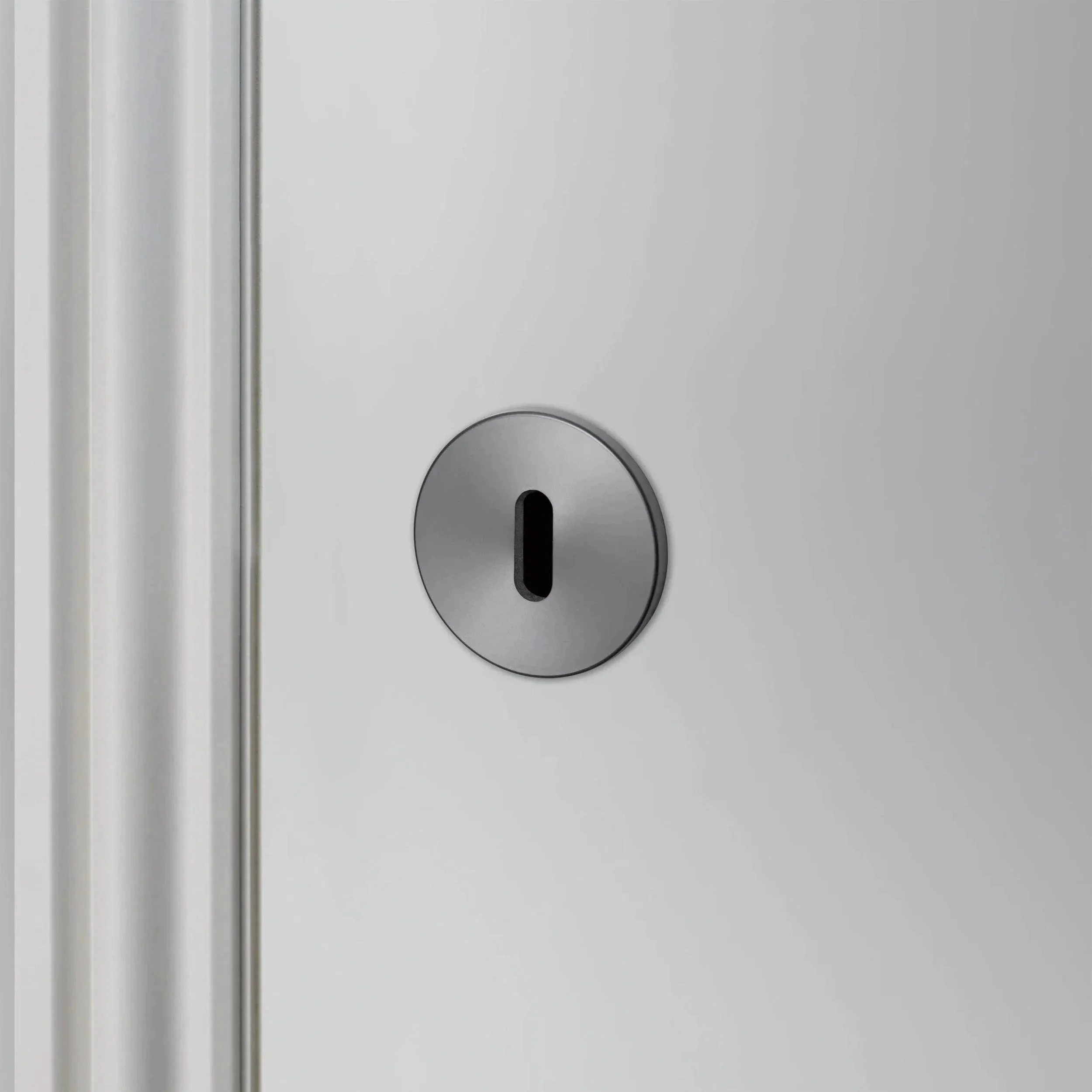 set-capace-pentru-gaura-de-cheie-key-escutcheon-buster-and-punch-paris14a-ro-3.jpg