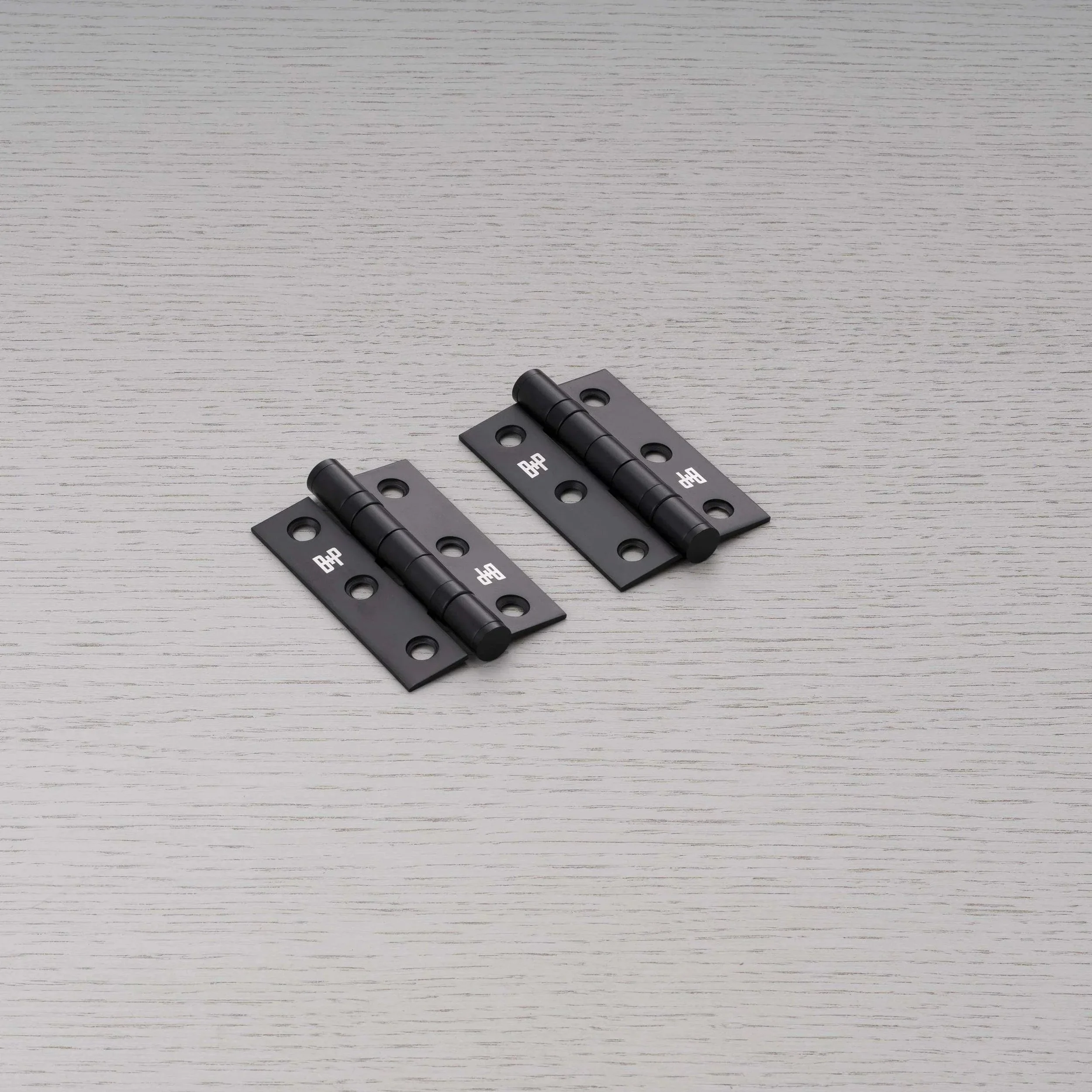 set-de-balamale-76-x-51-x-2-mm-buster-and-punch-paris14a-ro-5.jpg