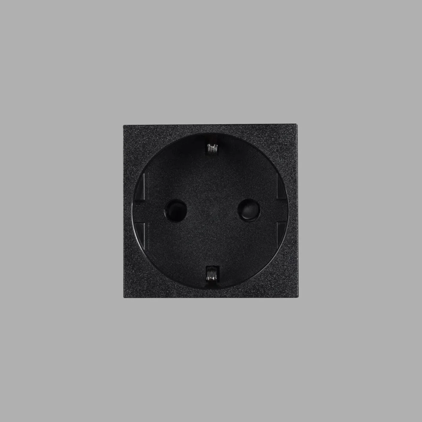 modul-cu-priza-schuko-tip-f-45mm-buster-and-punch-paris14a-ro-1.jpg