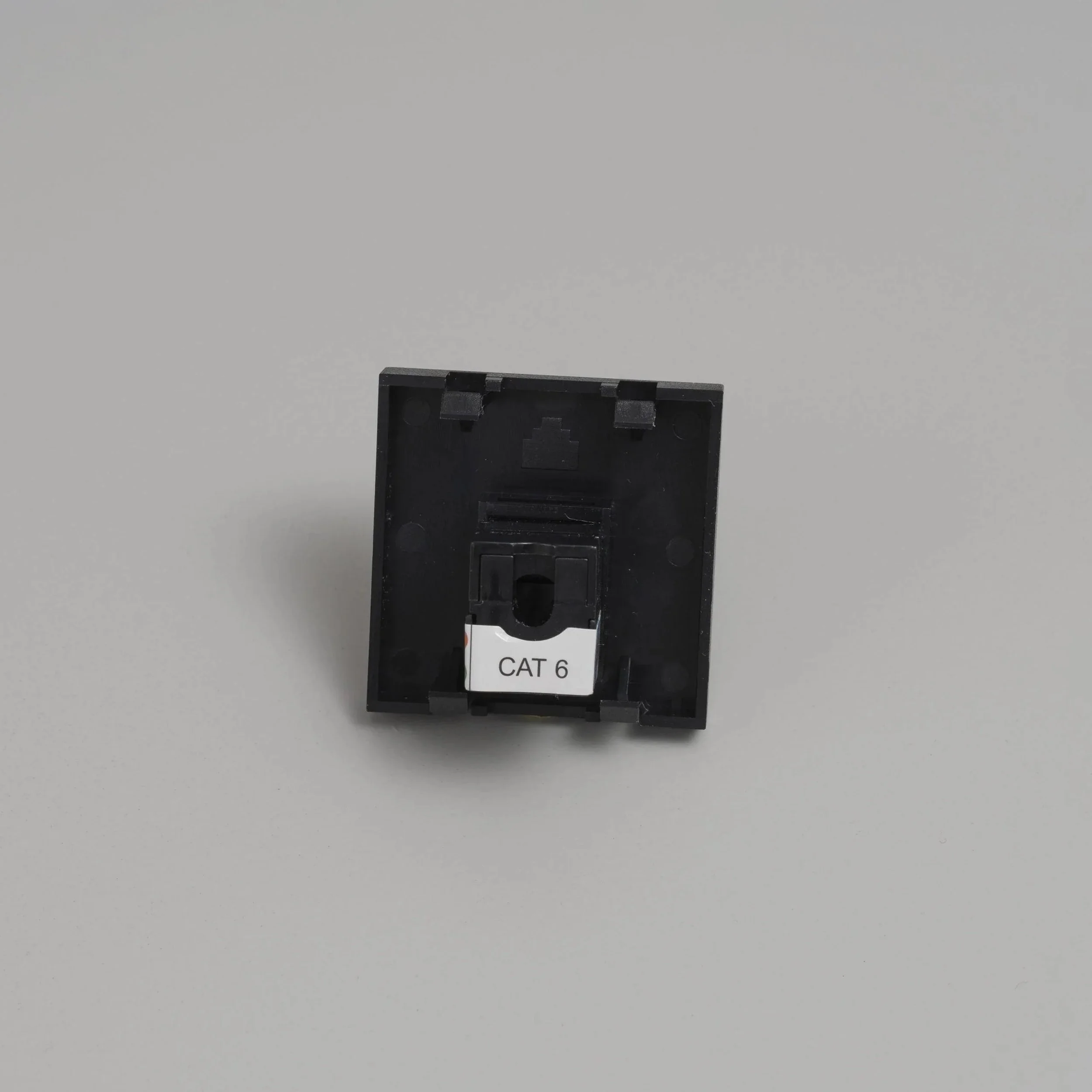 modul-rj45-45mm-buster-and-punch-paris14a-ro-2.jpg