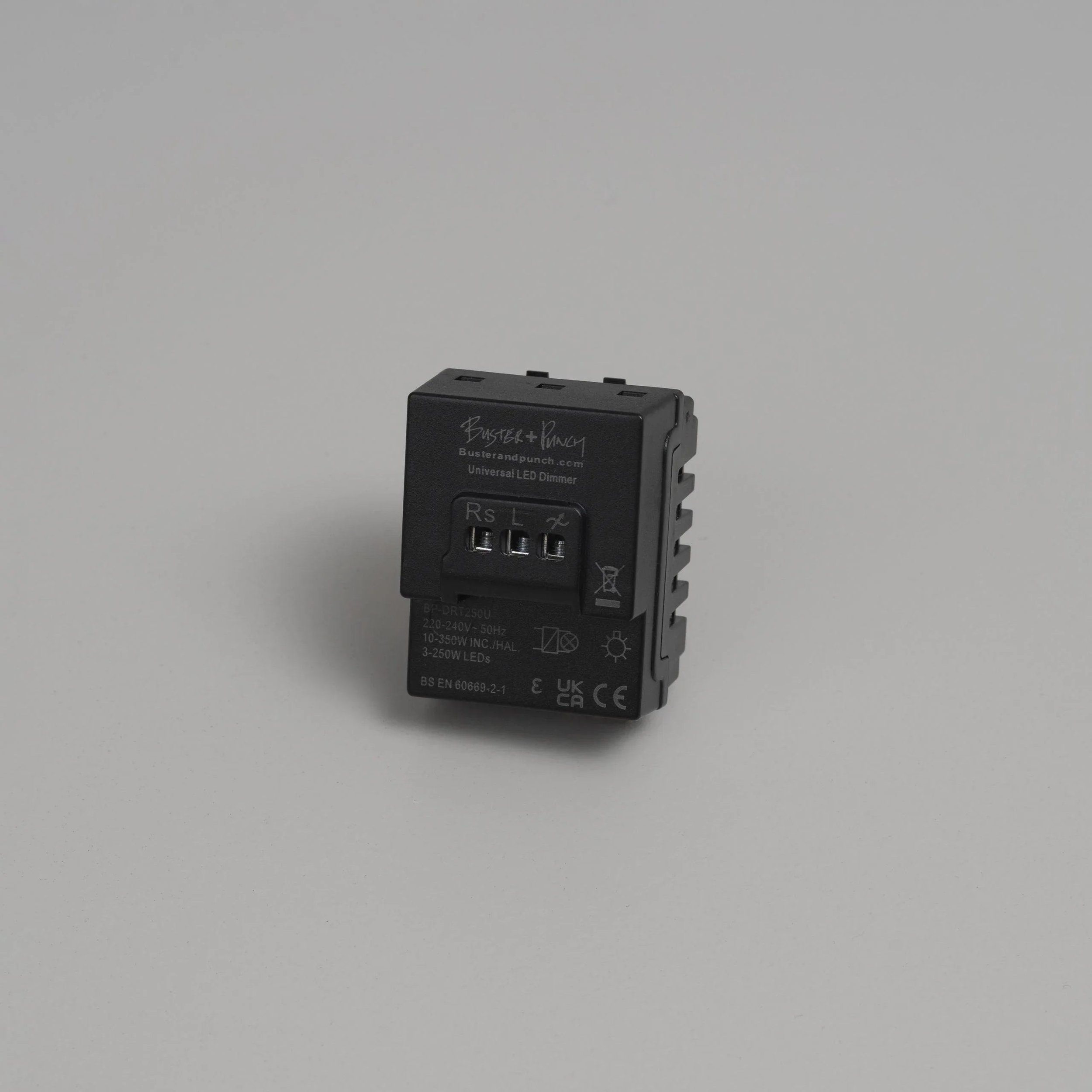 modul-dimabil-250w-led-compatibil-doar-cu-comutator-retractiv-buster-and-punch-paris14a-ro-2.jpg