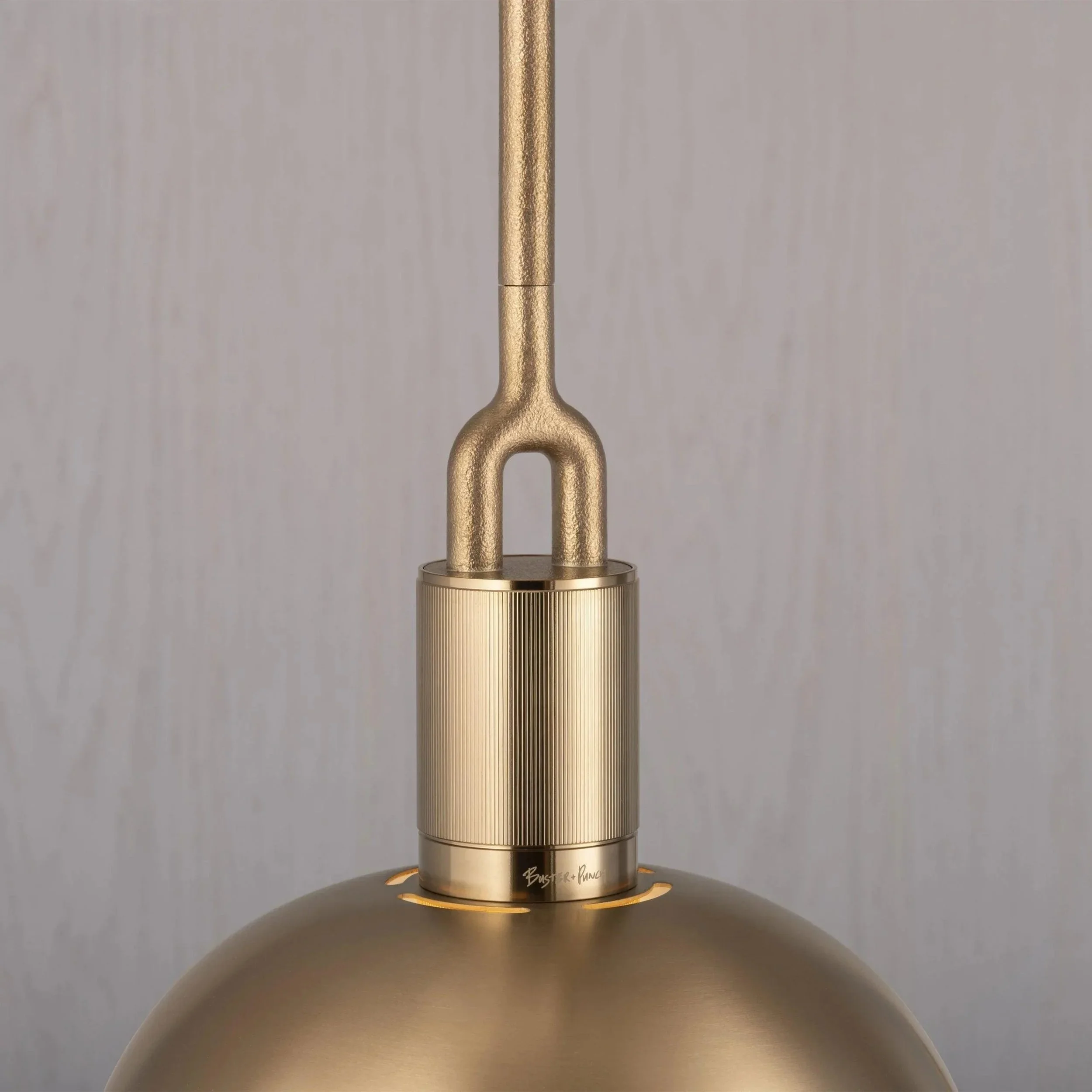 pendant-forked-cu-abajur-globe-smoked-medium-buster-and-punch-paris14a-ro-5.jpg