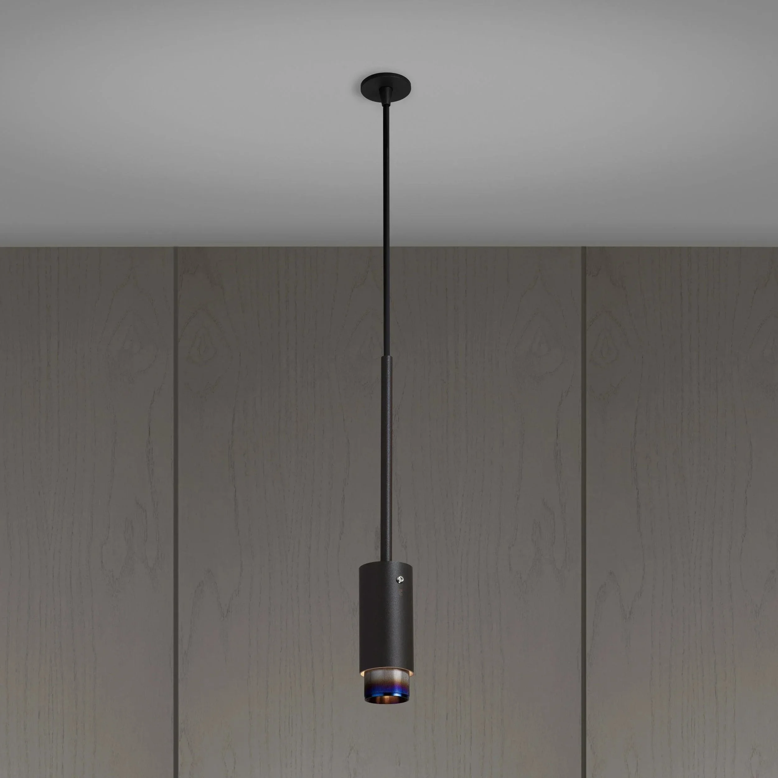 pendant-exhaust-linear-graphite-buster-and-punch-paris14a-ro-4.jpg