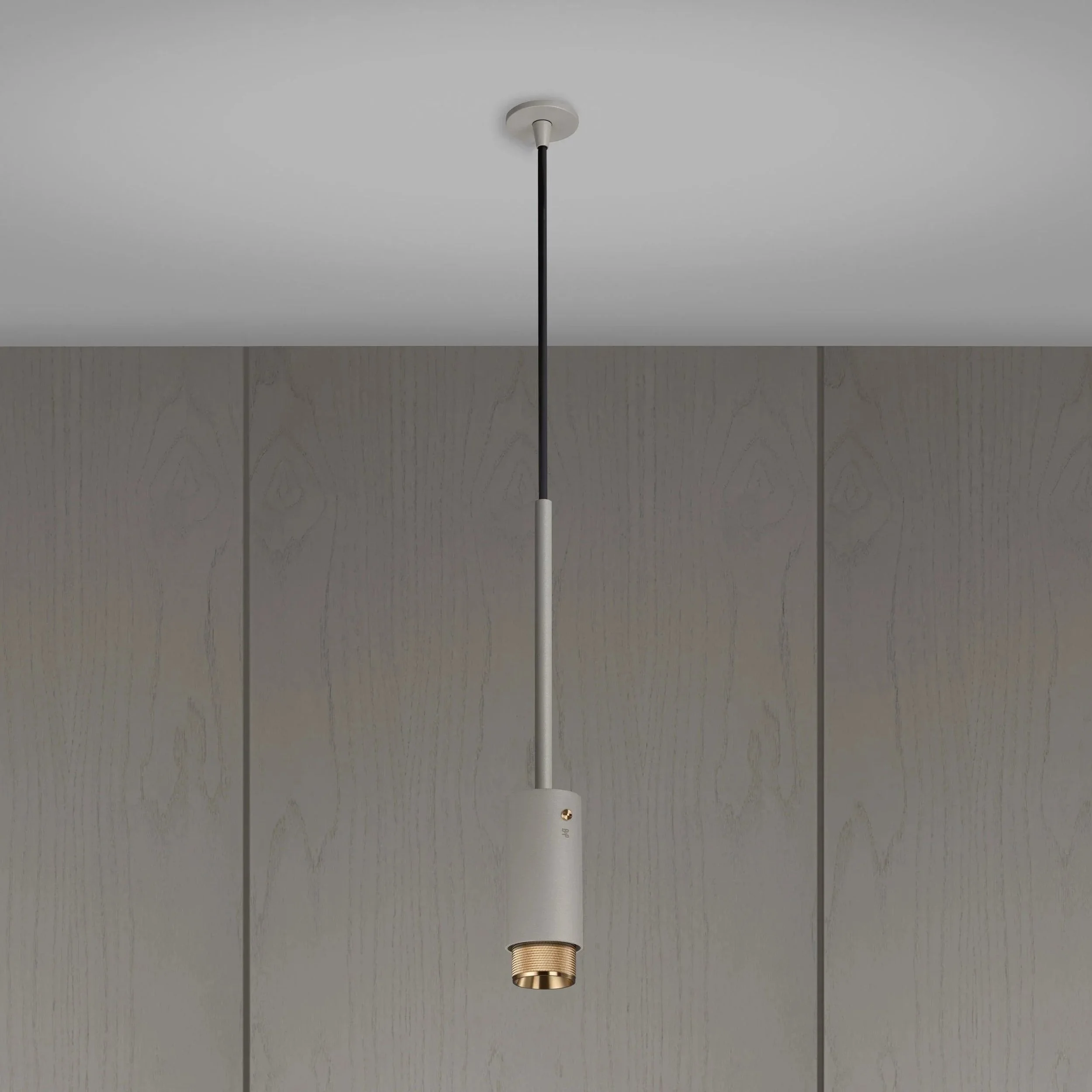 pendant-exhaust-cross-stone-buster-and-punch-paris14a-ro-3.jpg