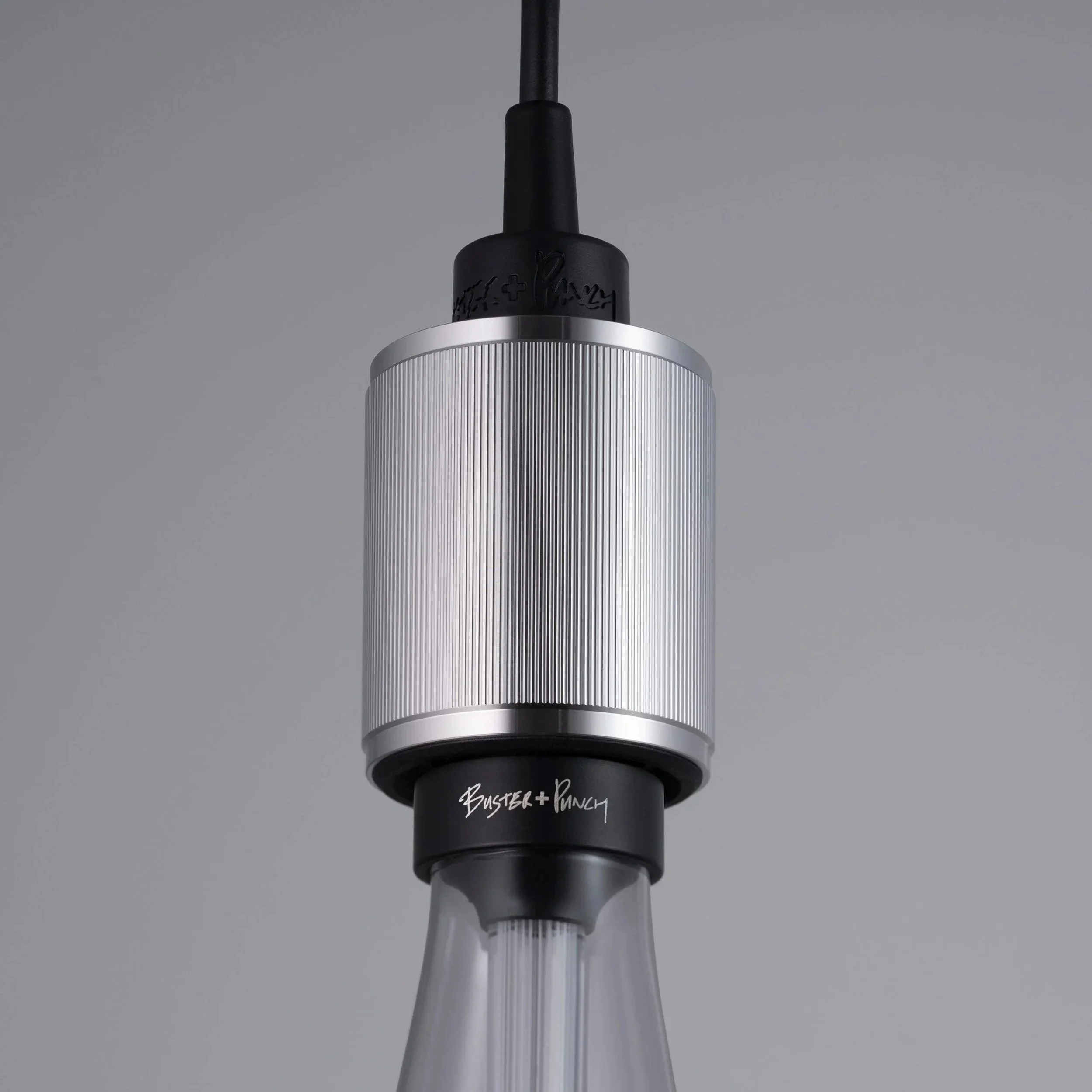 pendant-heavy-metal-linear-buster-and-punch-paris14a-ro-6.jpg