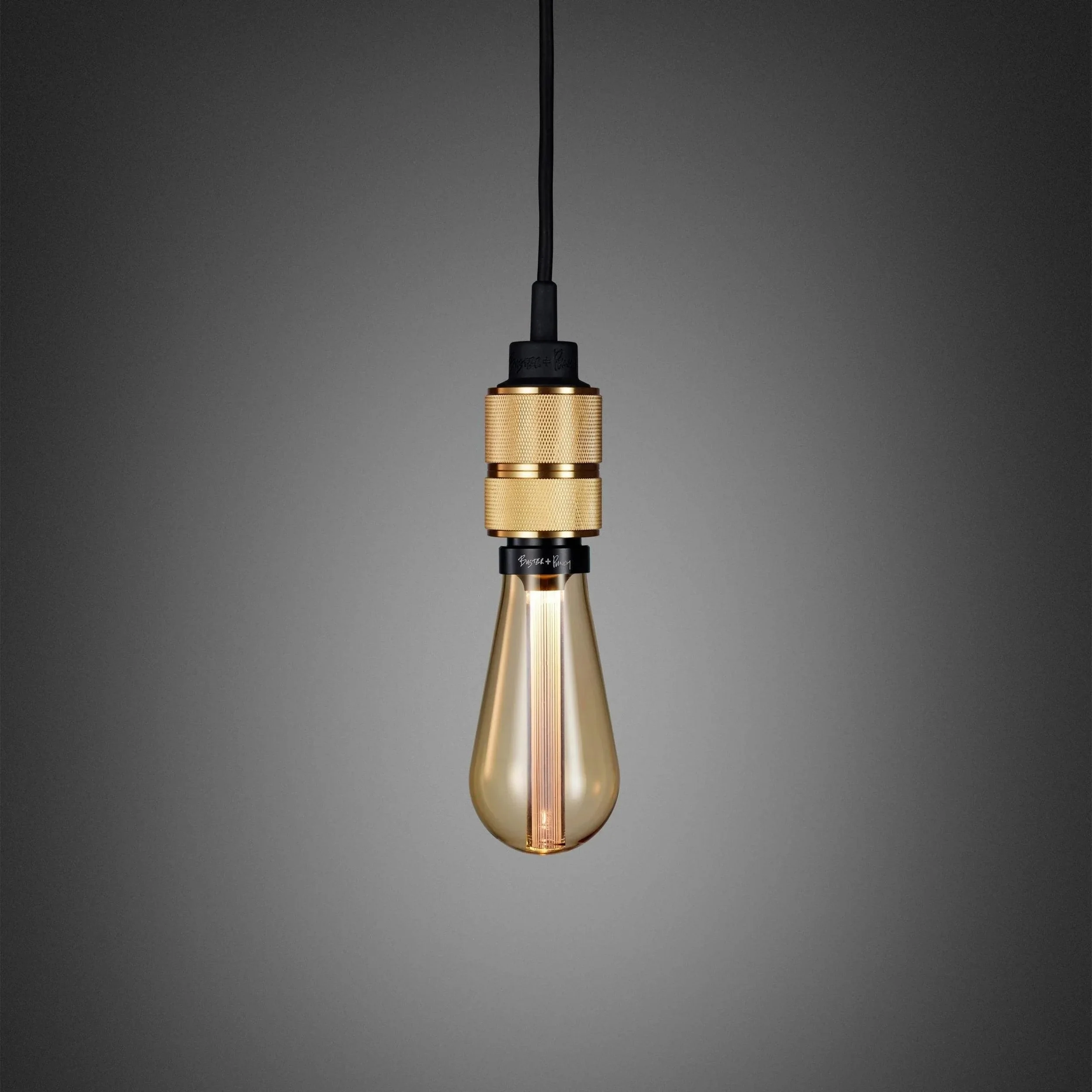pendant-hooked-1-0-nude-buster-and-punch-paris14a-ro-3.jpg