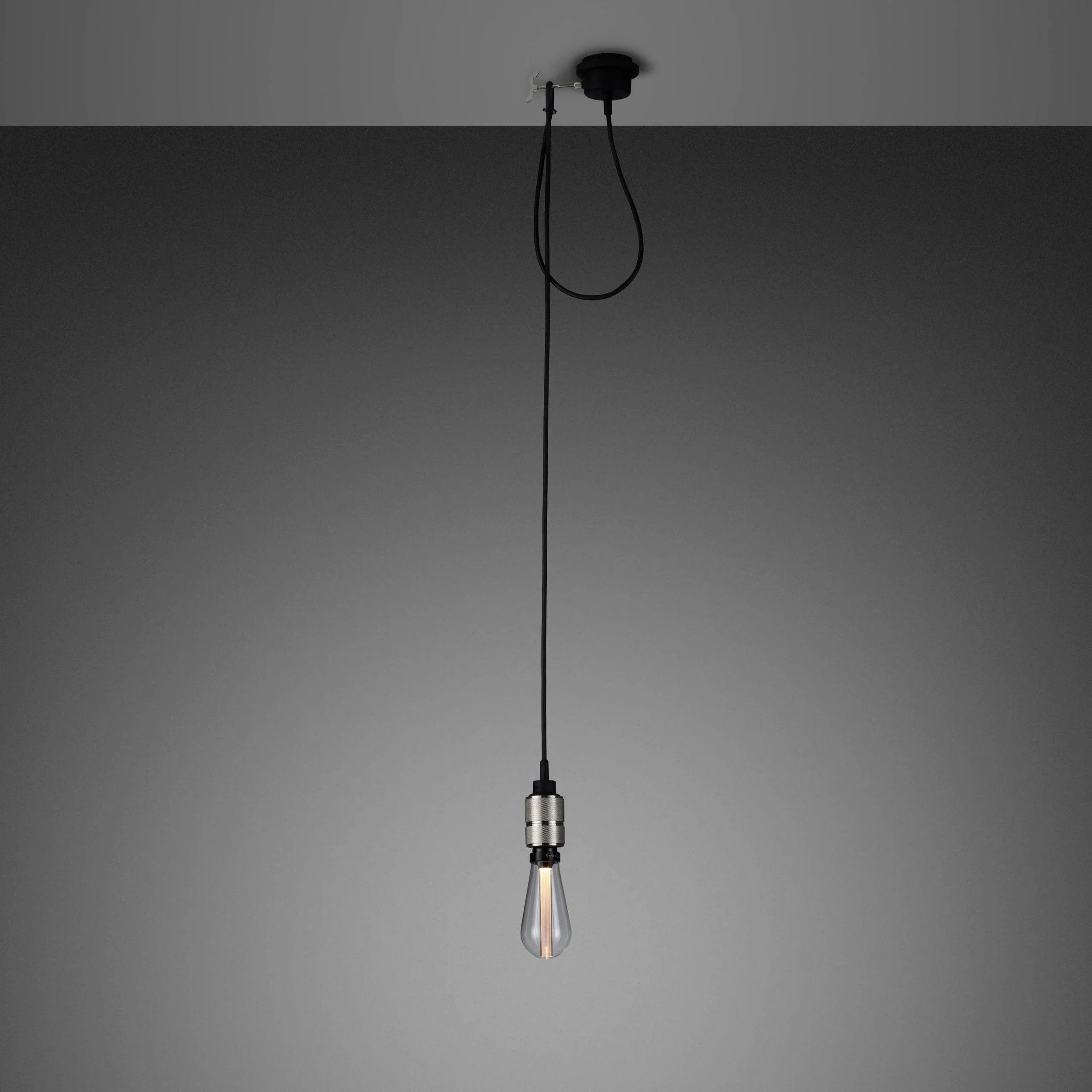 pendant-hooked-1-0-nude-buster-and-punch-paris14a-ro-11.jpg