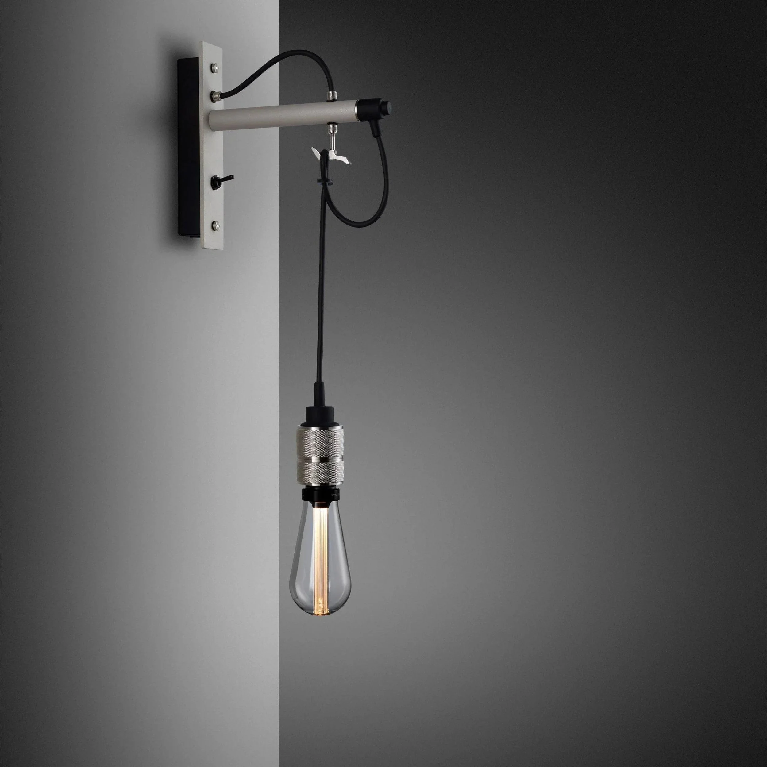 lampa-de-perete-hooked-nude-stone-buster-and-punch-paris14a-ro-9.jpg